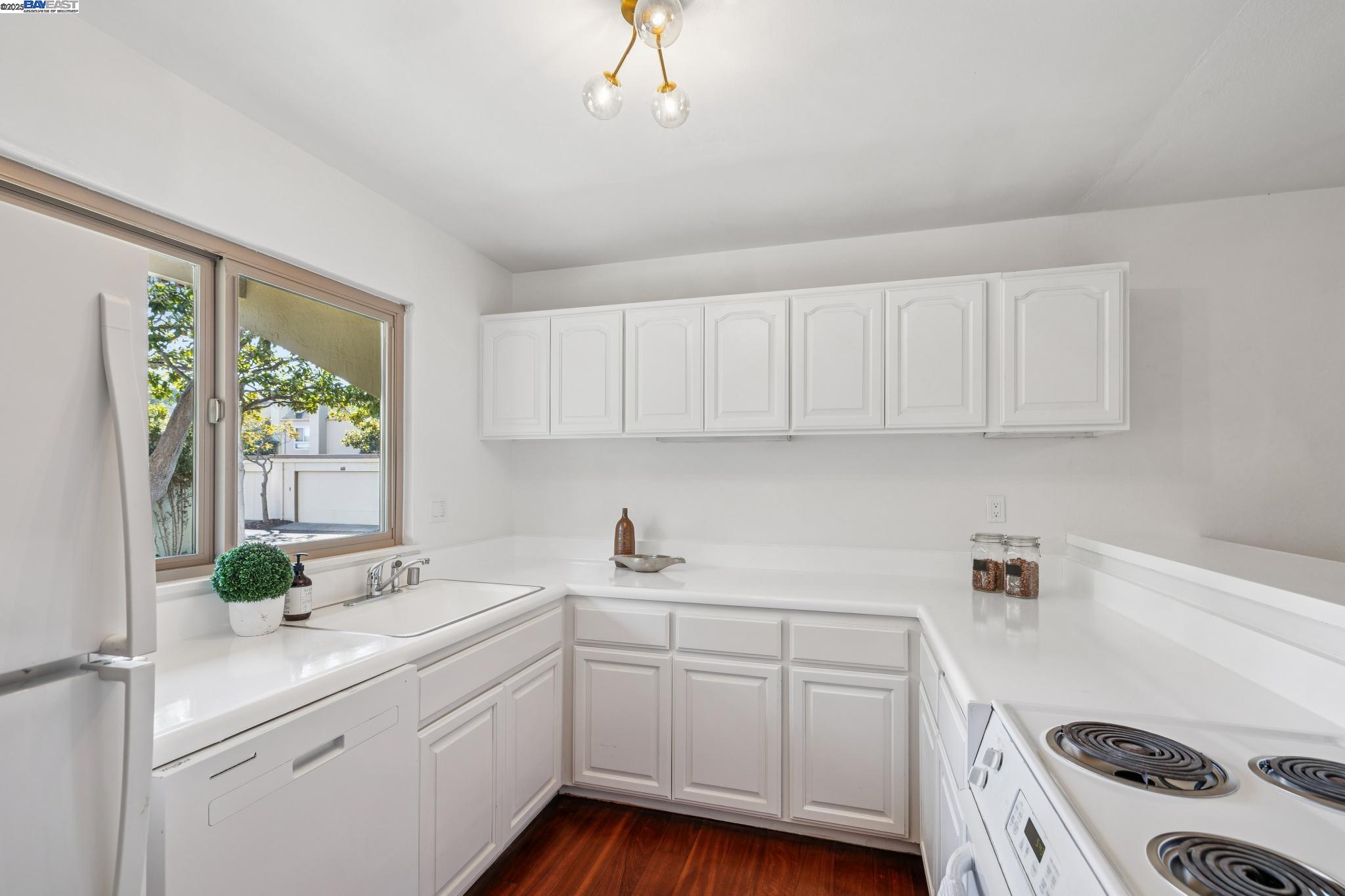 Photo #17: 41115743 Listing: Photo #17