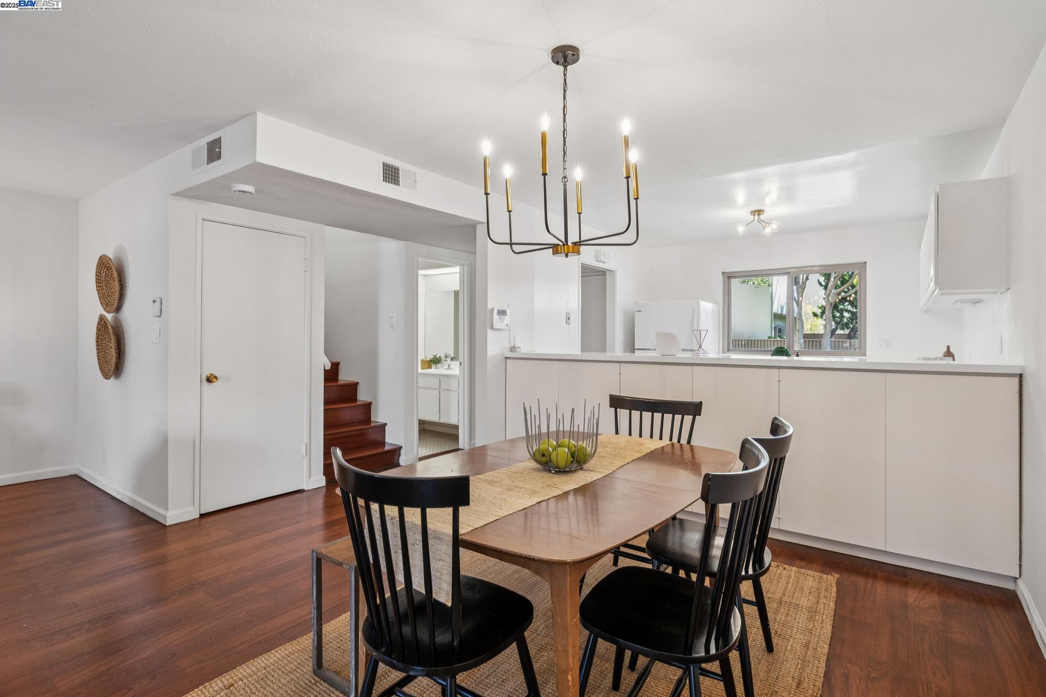 Photo #5: 41115743 Listing: Photo #5