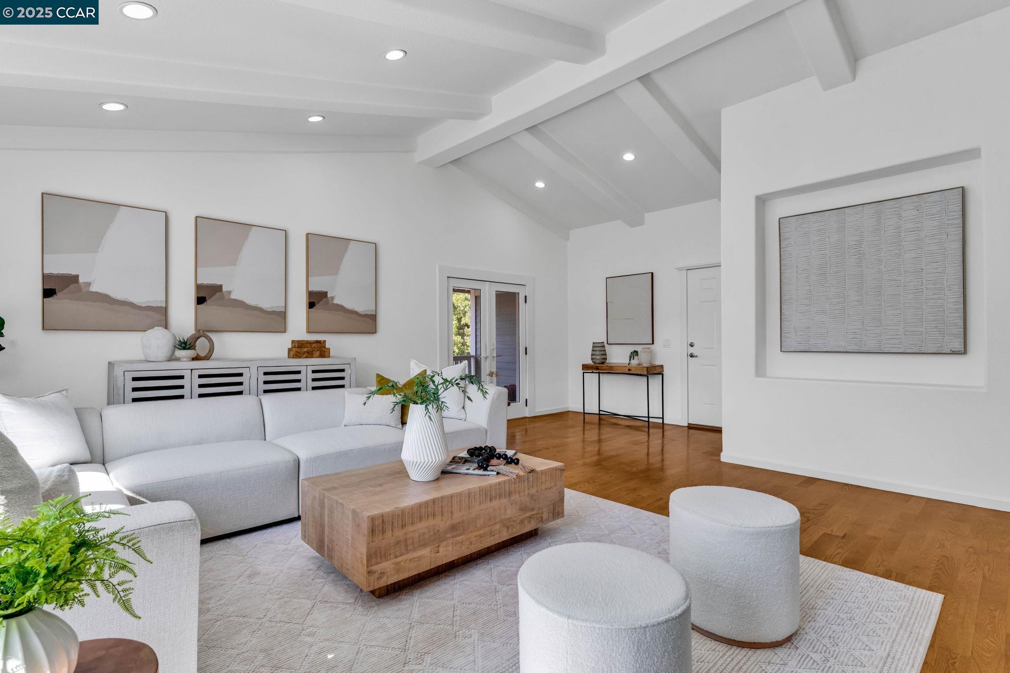 Detail Gallery Image 22 of 47 For 33 Bottlebrush Court, Danville,  CA 94506 - 3 Beds | 2 Baths