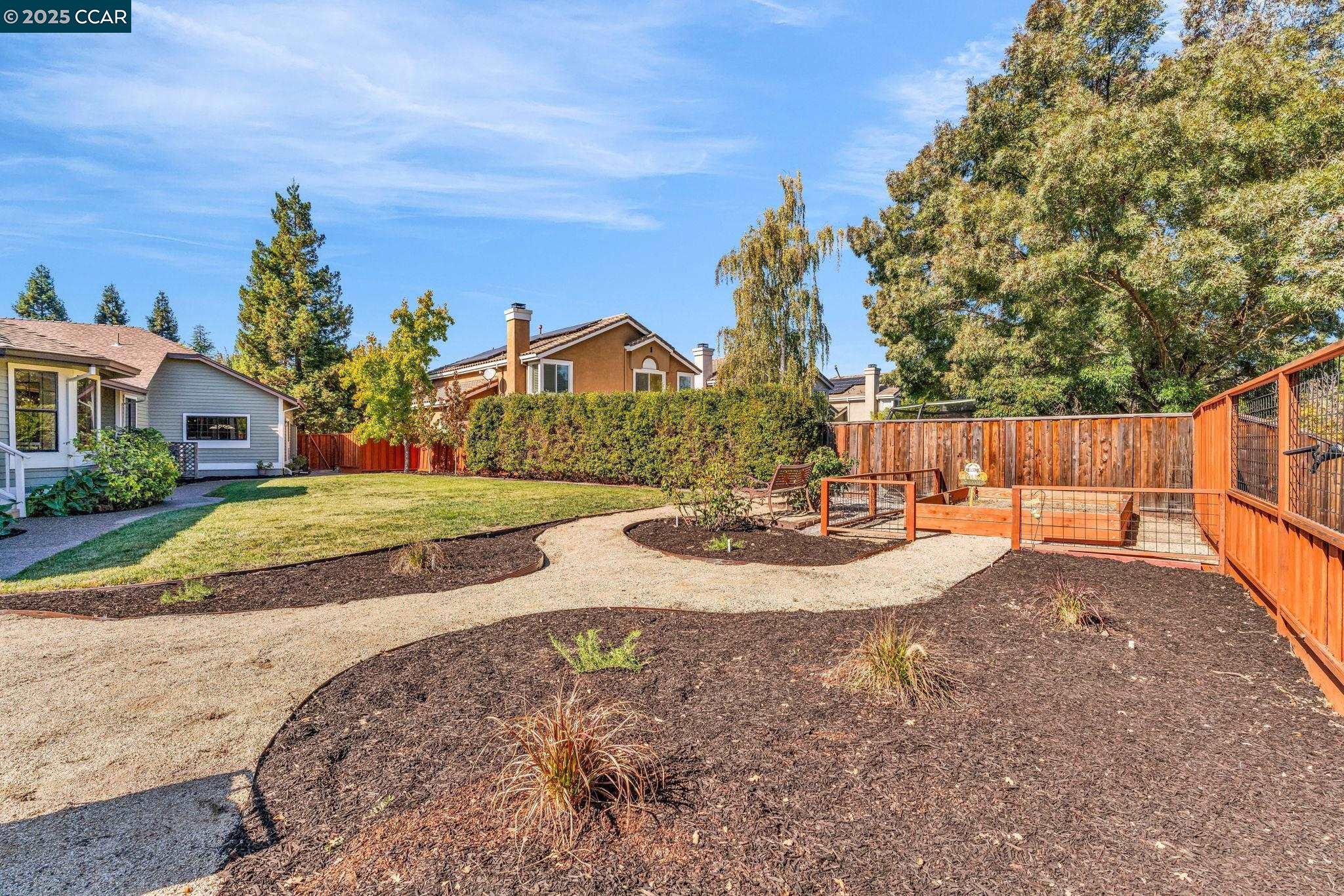 Detail Gallery Image 41 of 47 For 33 Bottlebrush Court, Danville,  CA 94506 - 3 Beds | 2 Baths