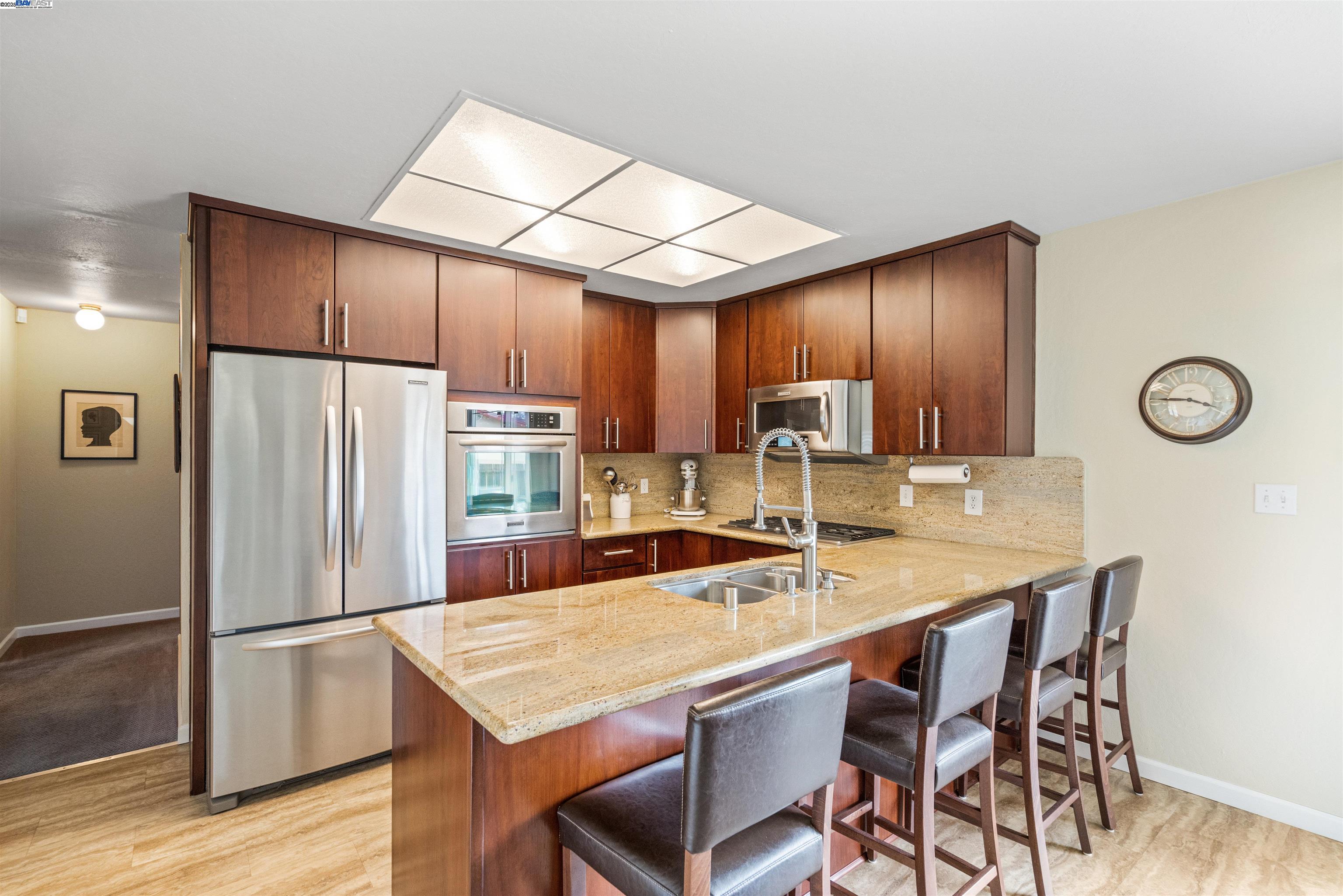 Detail Gallery Image 12 of 42 For 2845 Briarwood Dr, Livermore,  CA 94551 - 3 Beds | 2 Baths