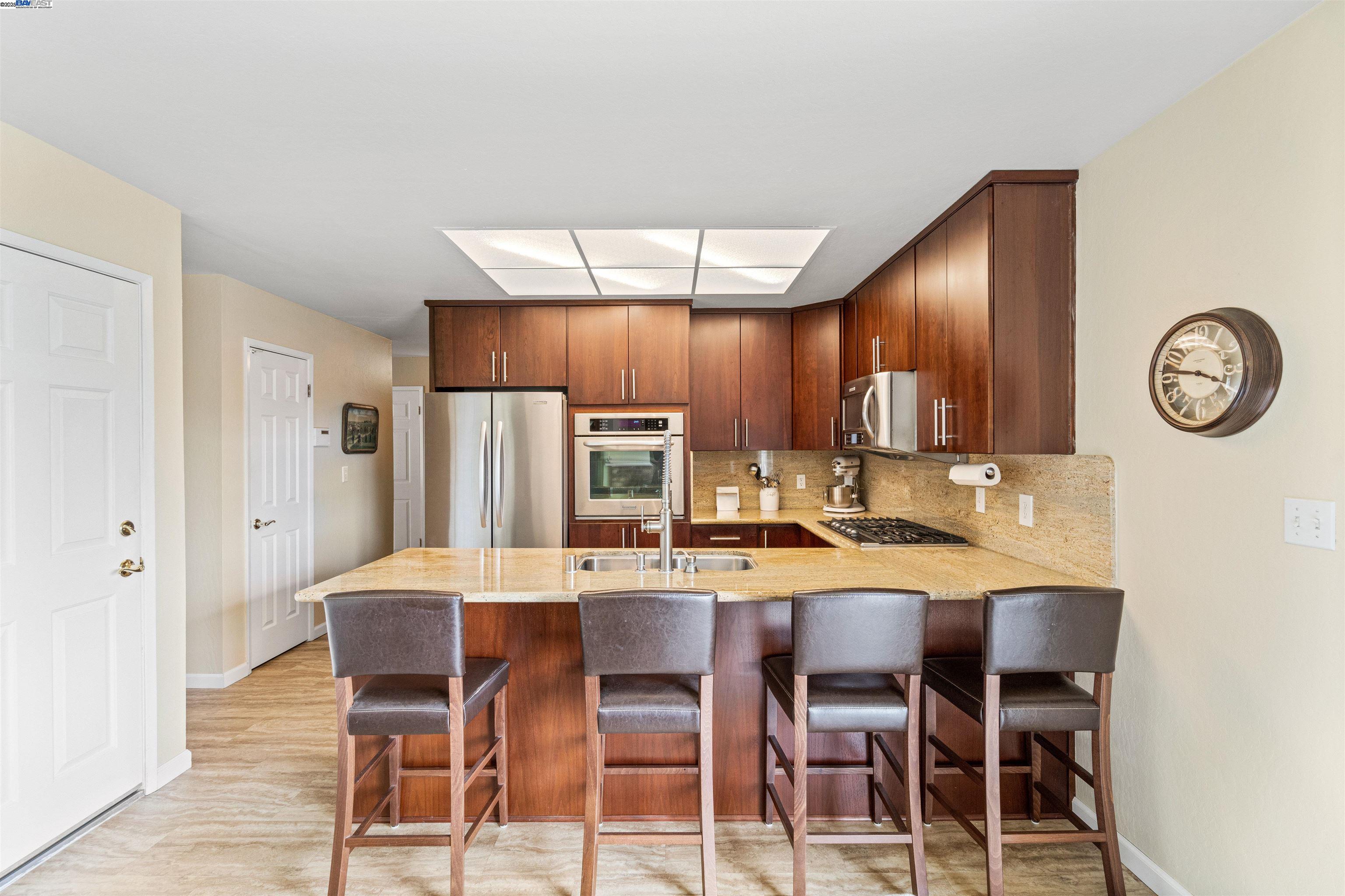 Detail Gallery Image 15 of 42 For 2845 Briarwood Dr, Livermore,  CA 94551 - 3 Beds | 2 Baths