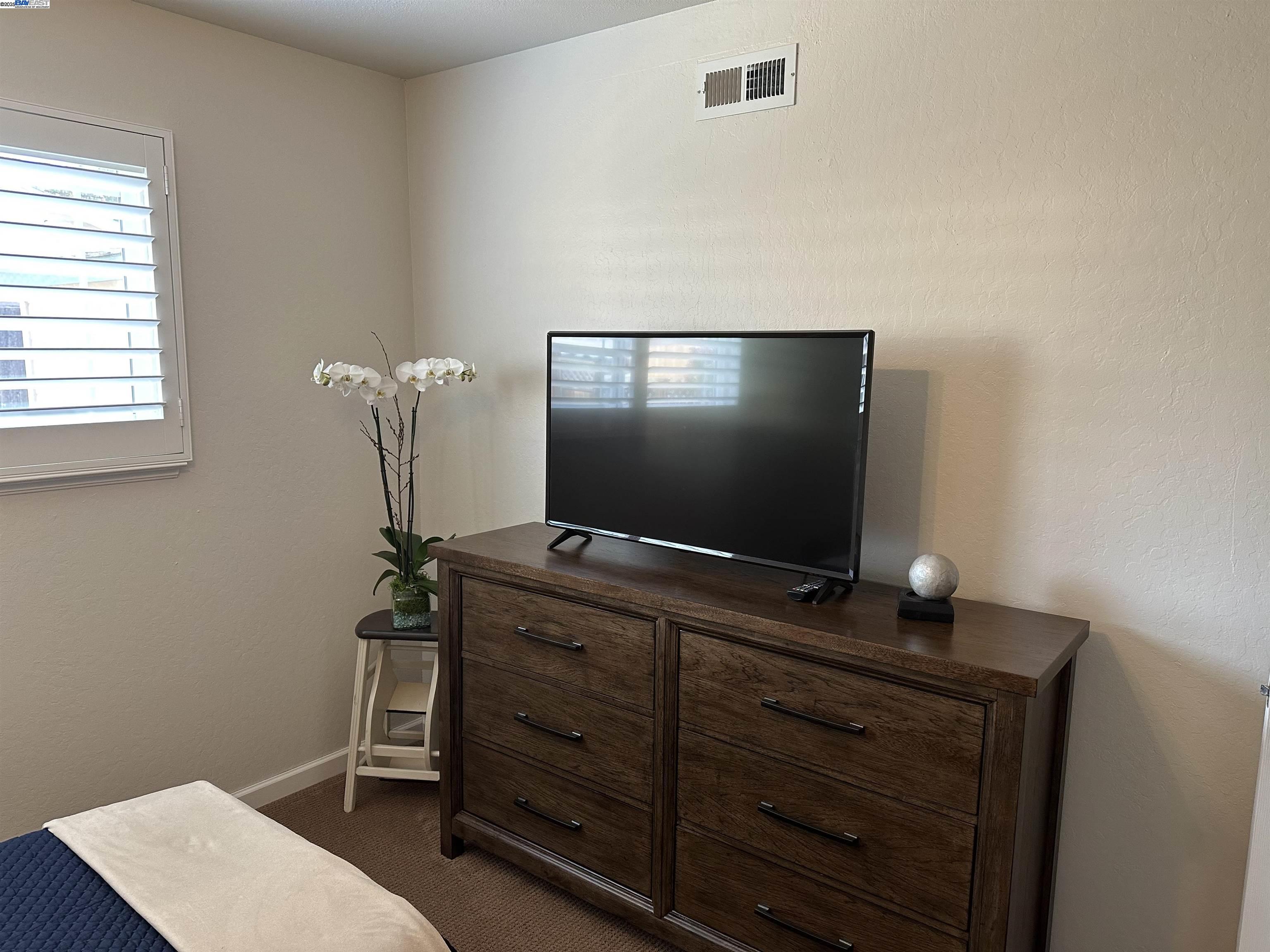 Detail Gallery Image 15 of 38 For 2845 Briarwood Dr, Livermore,  CA 94551 - 3 Beds | 2 Baths