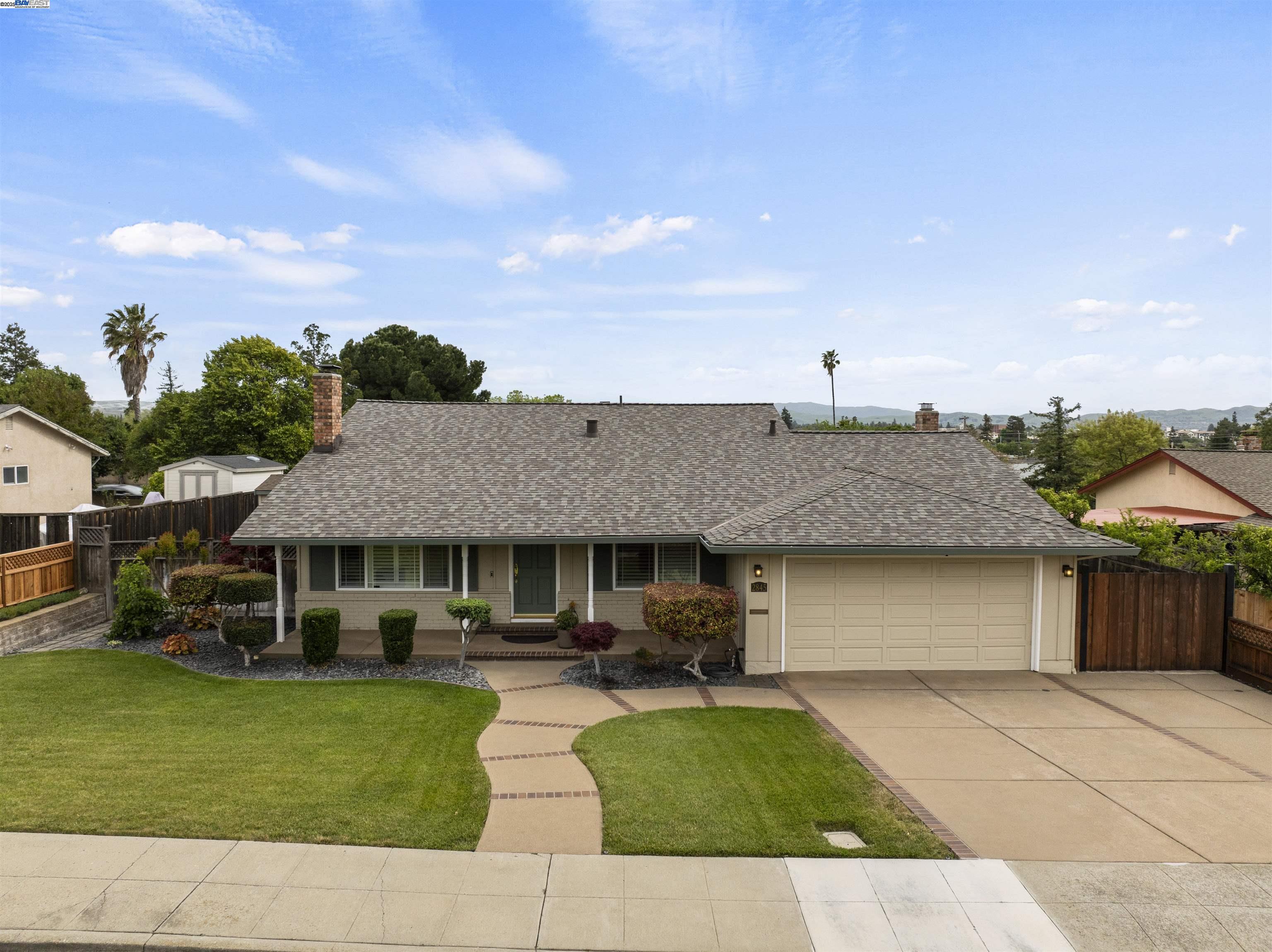 Detail Gallery Image 34 of 38 For 2845 Briarwood Dr, Livermore,  CA 94551 - 3 Beds | 2 Baths