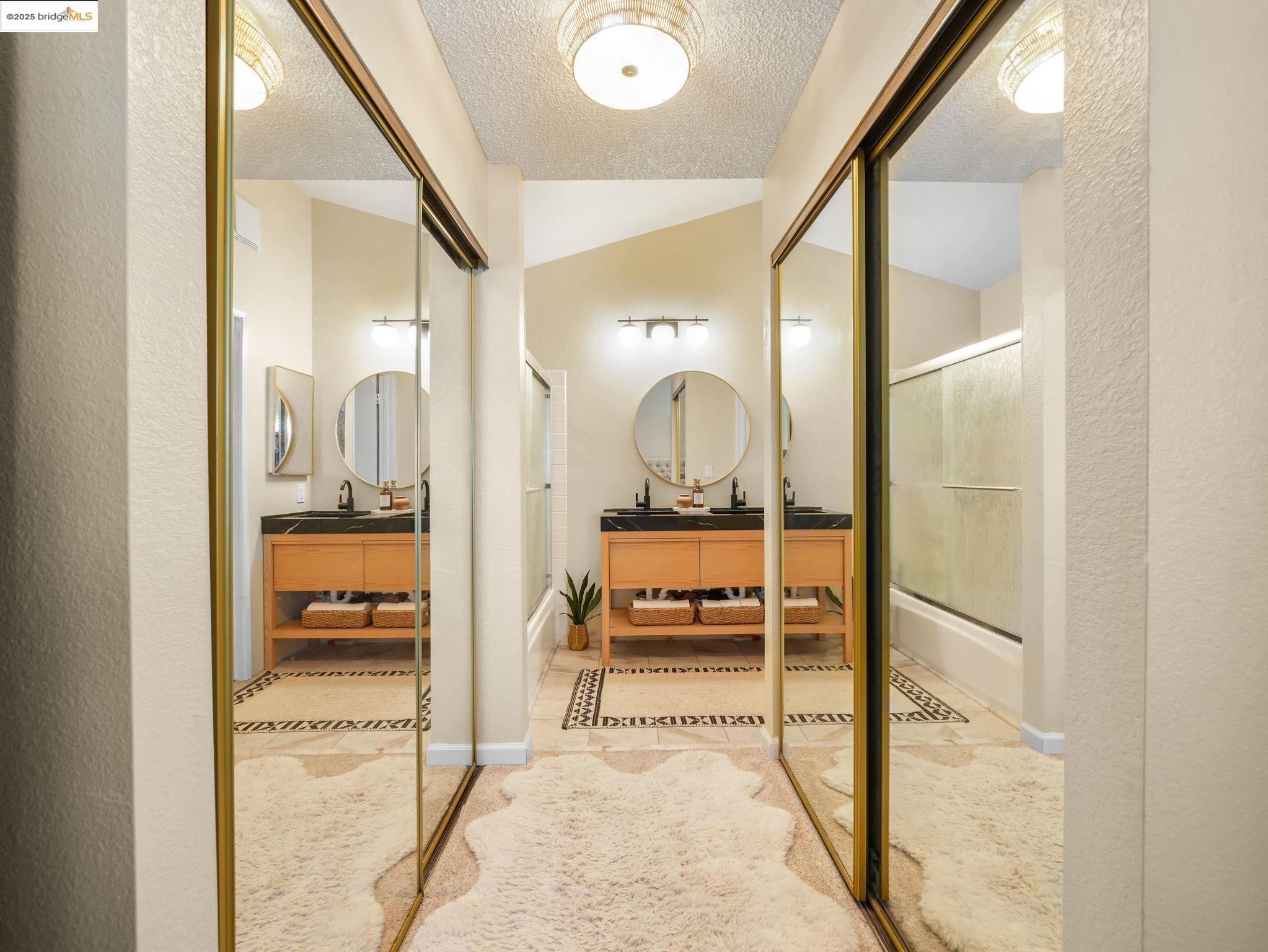 Detail Gallery Image 20 of 24 For 806 Devonwood, Hercules,  CA 94547 - 2 Beds | 2 Baths