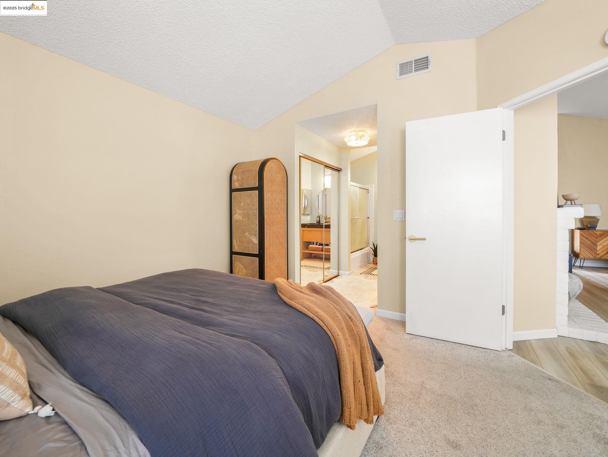 Detail Gallery Image 24 of 24 For 806 Devonwood, Hercules,  CA 94547 - 2 Beds | 2 Baths