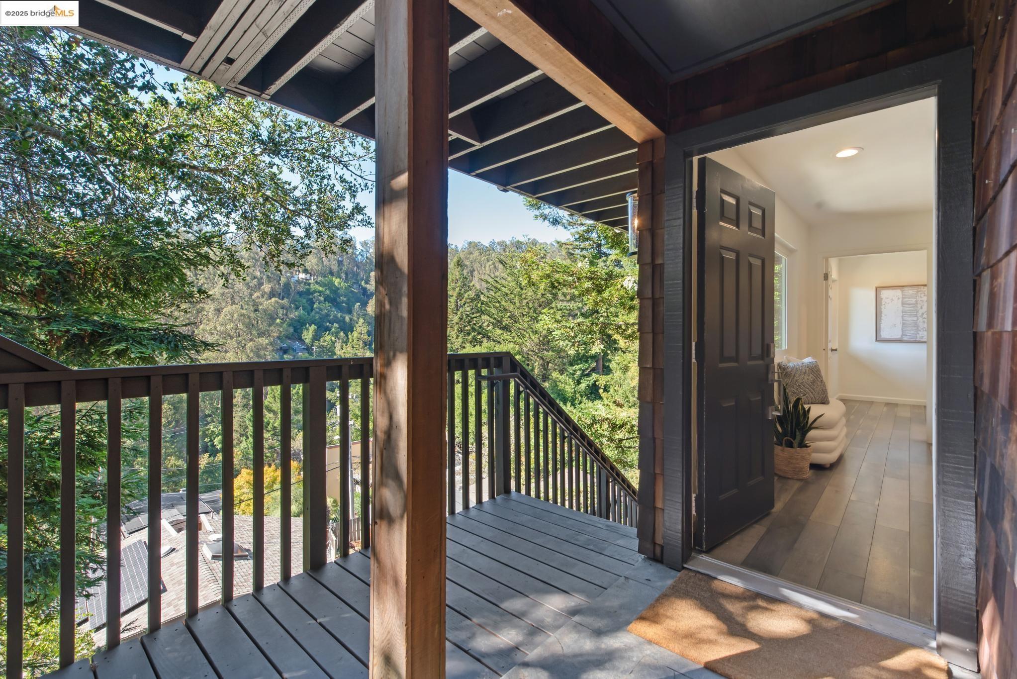 Detail Gallery Image 40 of 51 For 6520 Heather Ridge Way, Oakland,  CA 94611 - 3 Beds | 3 Baths