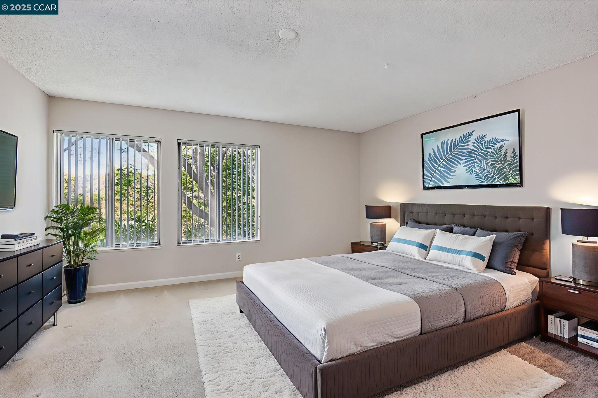 Photo #5: 41115768 Listing: Photo #5