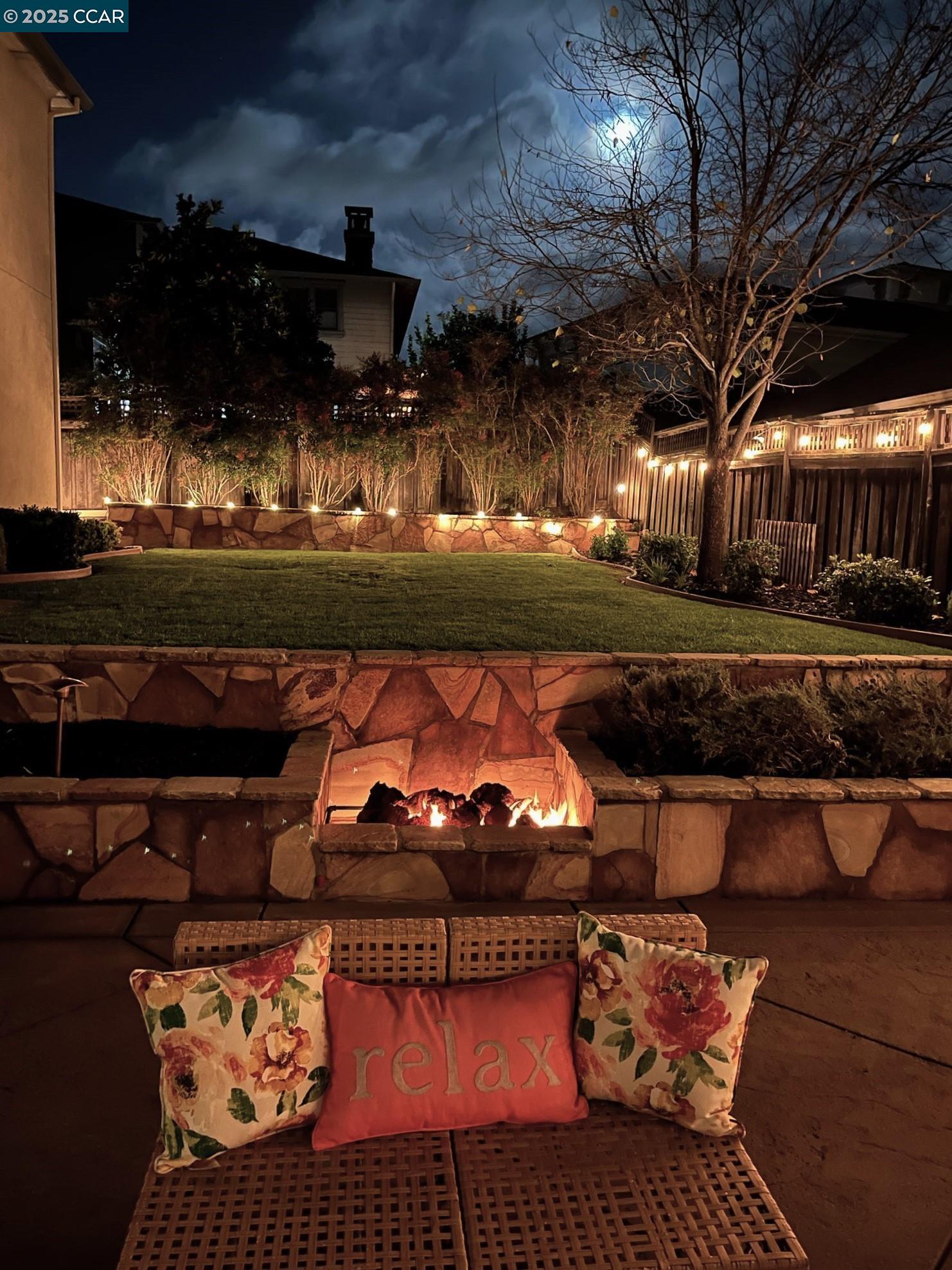 Detail Gallery Image 2 of 60 For 1018 Promenade St., Hercules,  CA 94547 - 6 Beds | 5/1 Baths