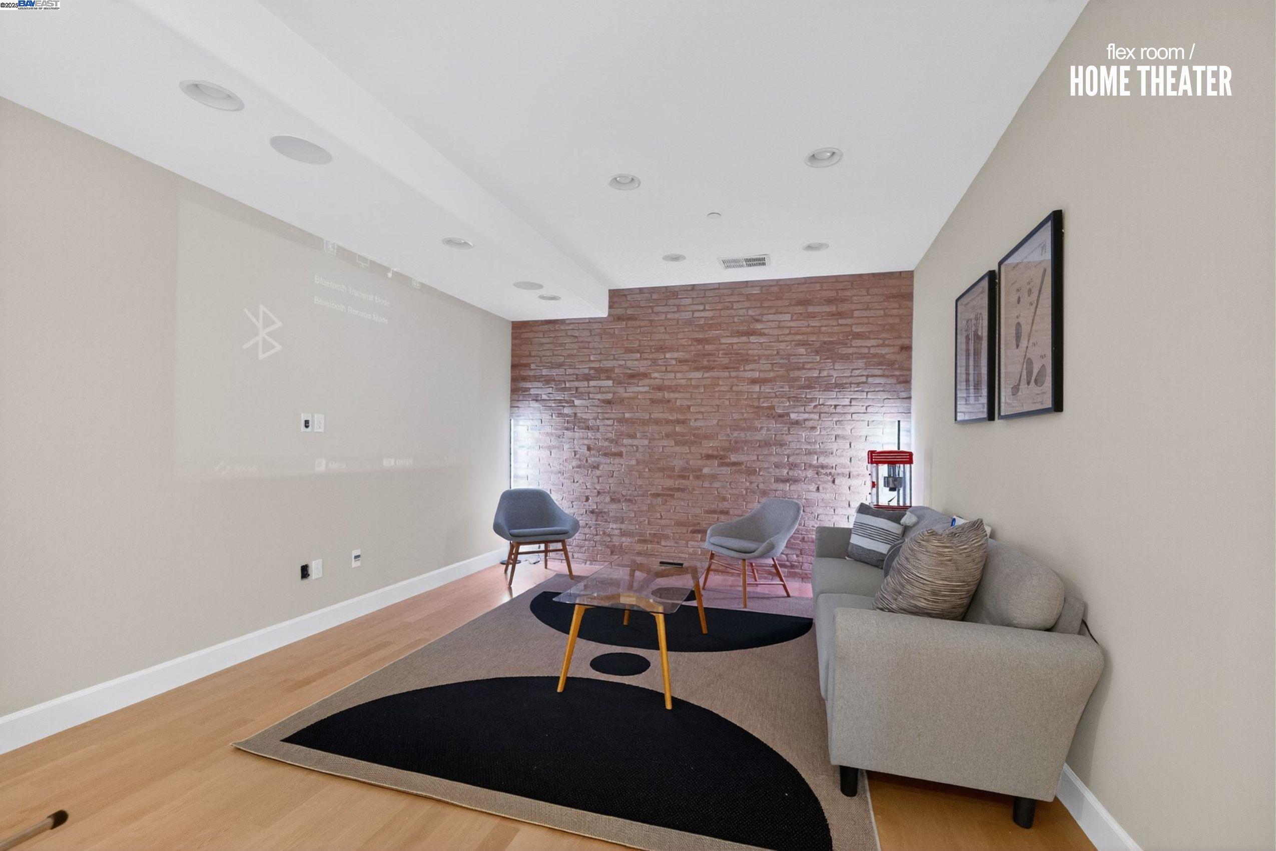 Detail Gallery Image 11 of 40 For 3231 Central Pkwy, Dublin,  CA 94568 - 4 Beds | 3/1 Baths