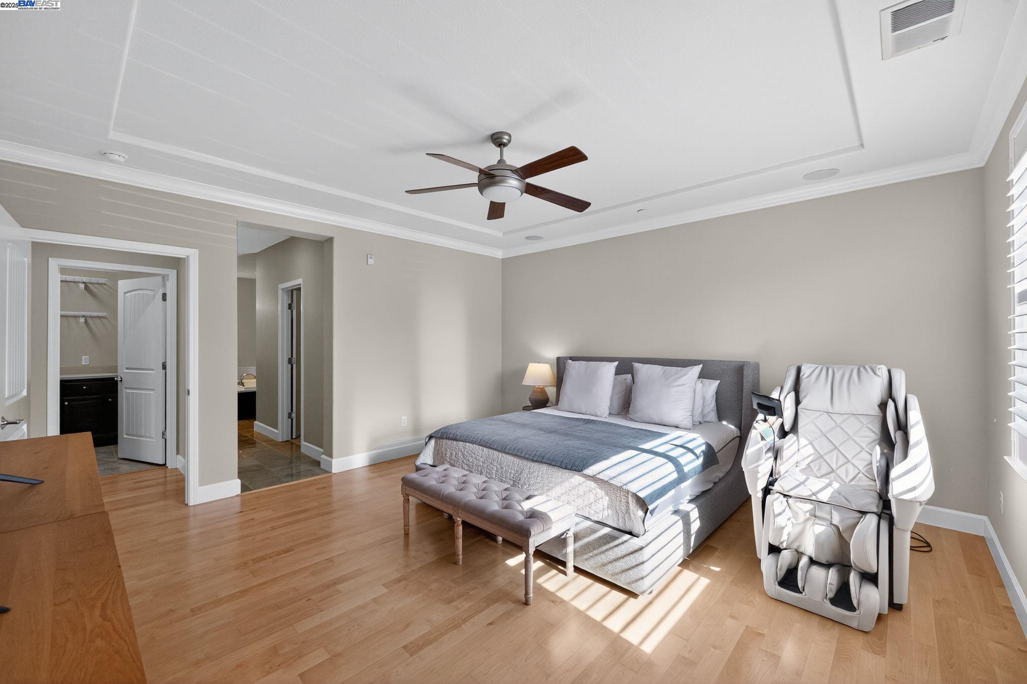 Detail Gallery Image 18 of 40 For 3231 Central Pkwy, Dublin,  CA 94568 - 4 Beds | 3/1 Baths