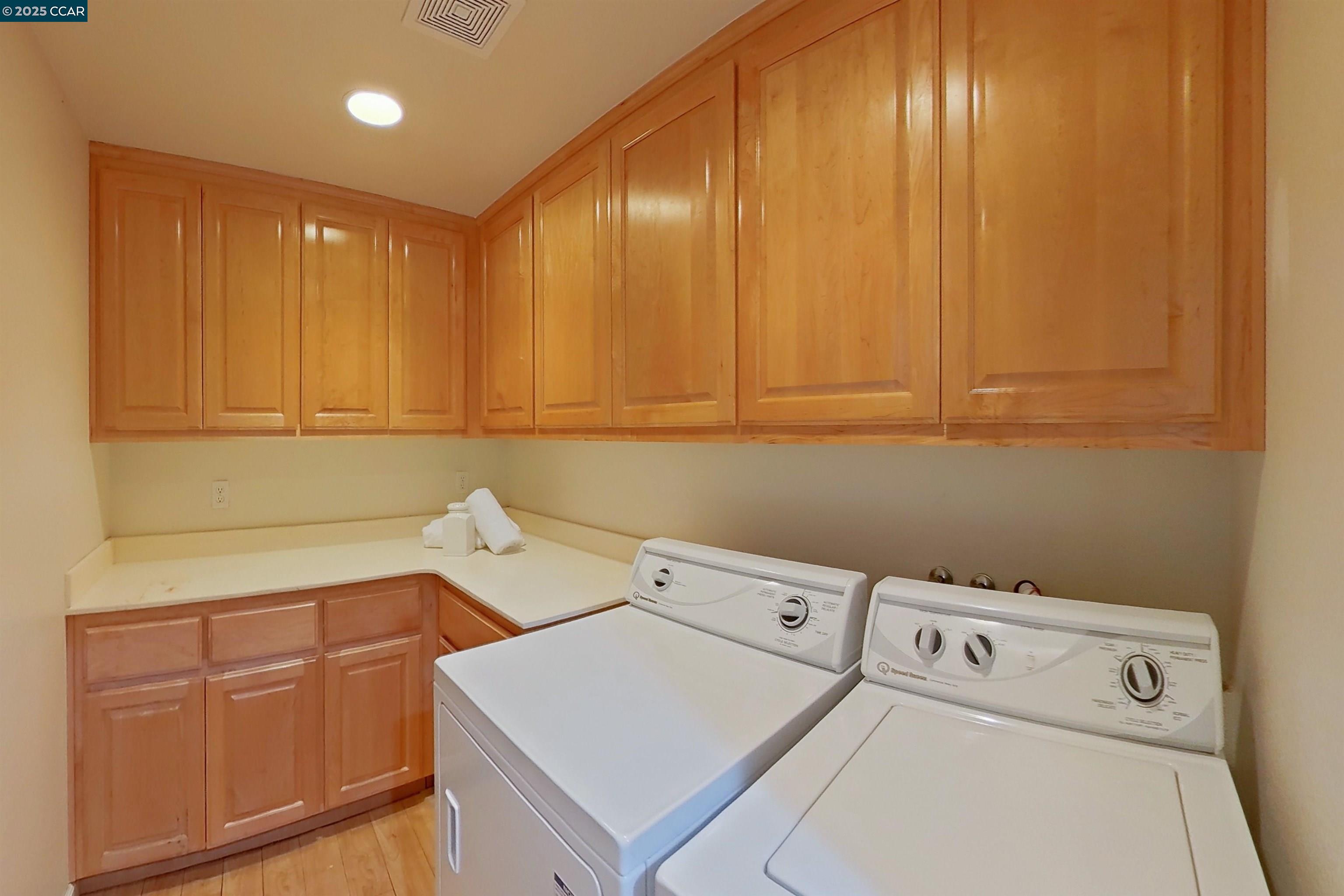 Detail Gallery Image 32 of 47 For 2073 Watermill Rd, San Ramon,  CA 94582 - 3 Beds | 2/1 Baths