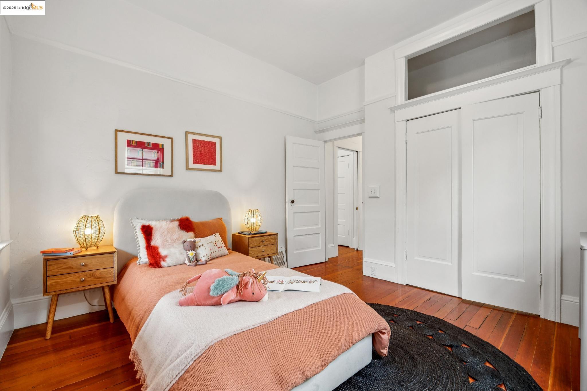 Detail Gallery Image 32 of 43 For 402 36th St, Oakland,  CA 94609 - 2 Beds | 2 Baths