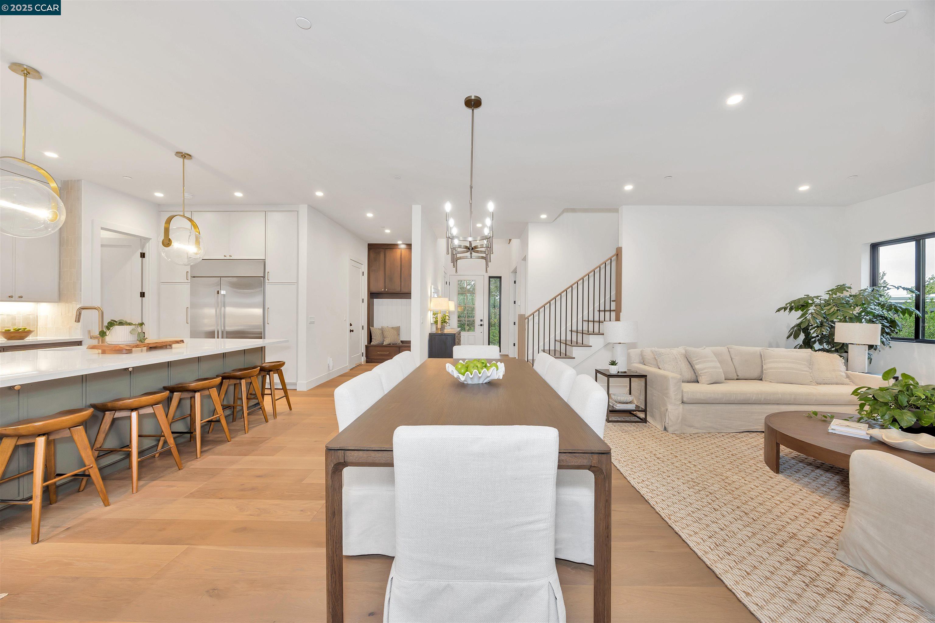 Detail Gallery Image 15 of 40 For 1362 Sunset Loop, Lafayette,  CA 94549 - 5 Beds | 5/1 Baths