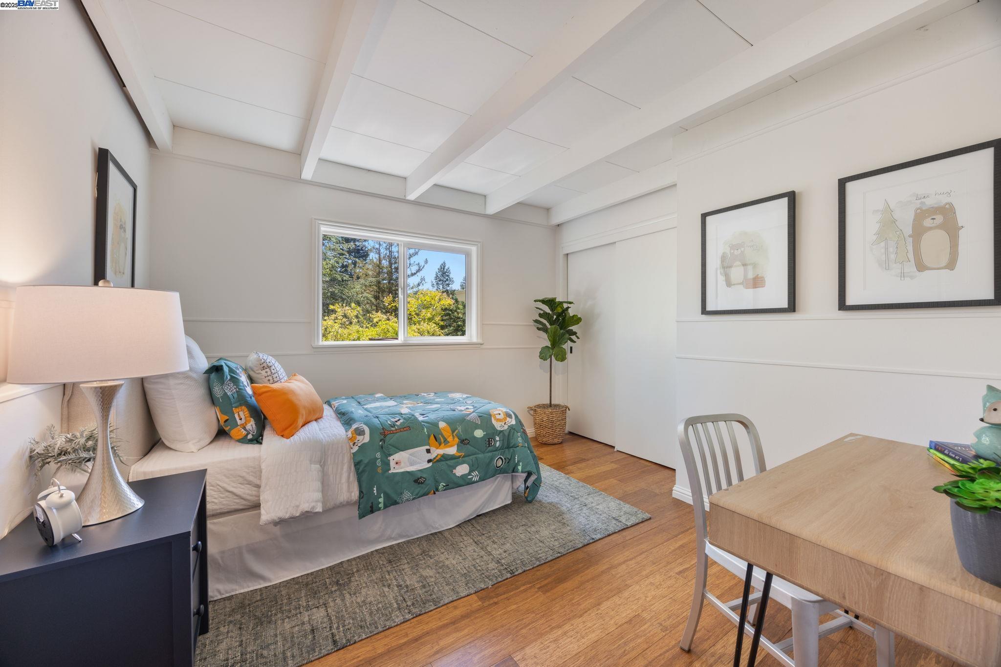 Detail Gallery Image 14 of 47 For 1530 Reliez Valley Rd, Lafayette,  CA 94549 - 4 Beds | 3/1 Baths