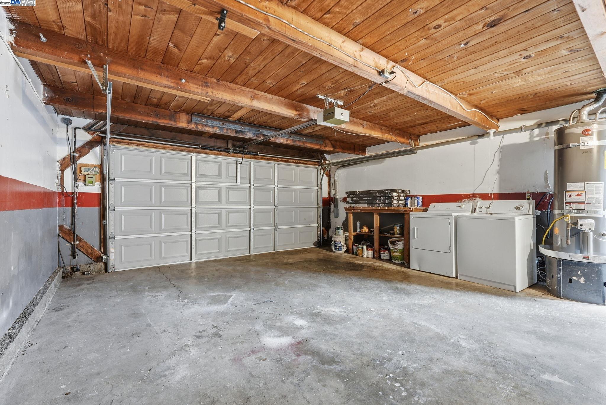 Detail Gallery Image 33 of 40 For 24796 Pear St, Hayward,  CA 94545 - 5 Beds | 2 Baths