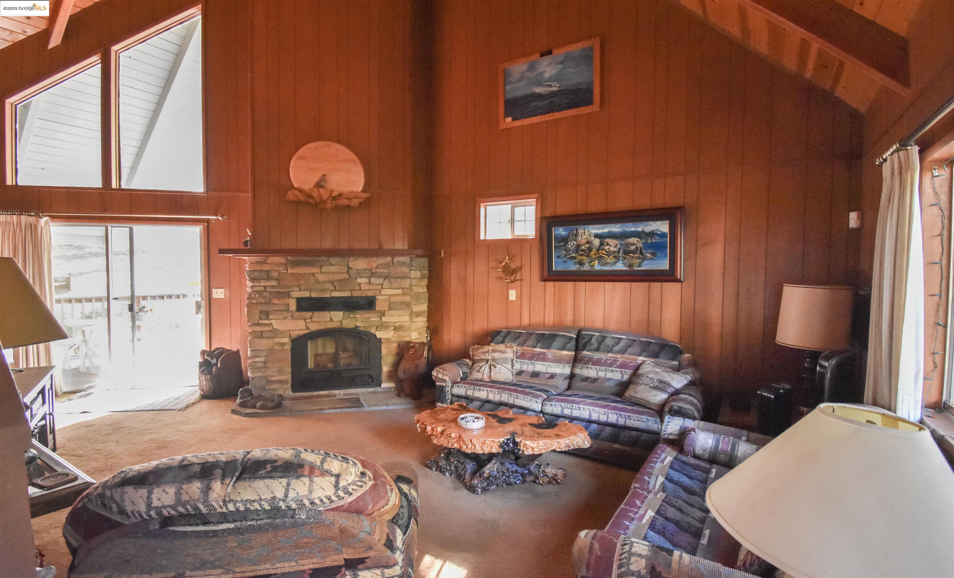 Detail Gallery Image 4 of 41 For 17121 Smokey River Dr, Sonora,  CA 95370 - 4 Beds | 2 Baths