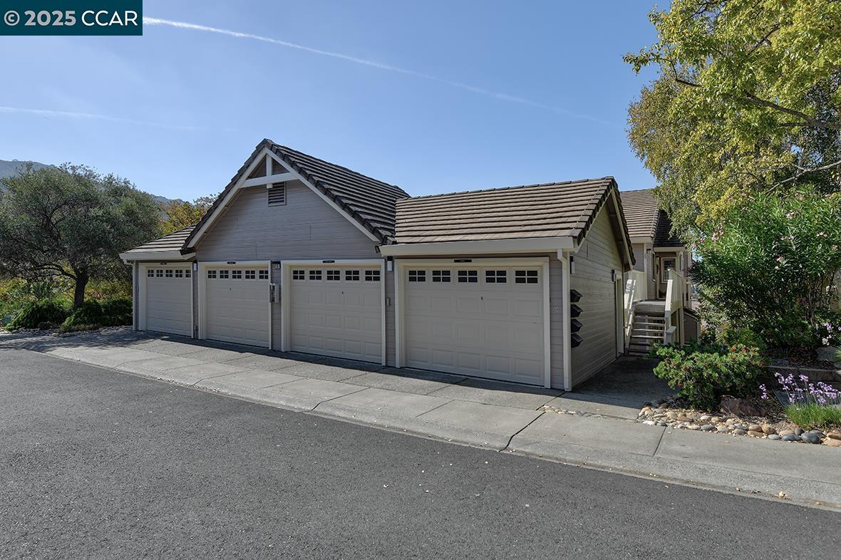 Photo #41: 41115798 Listing: Photo #41