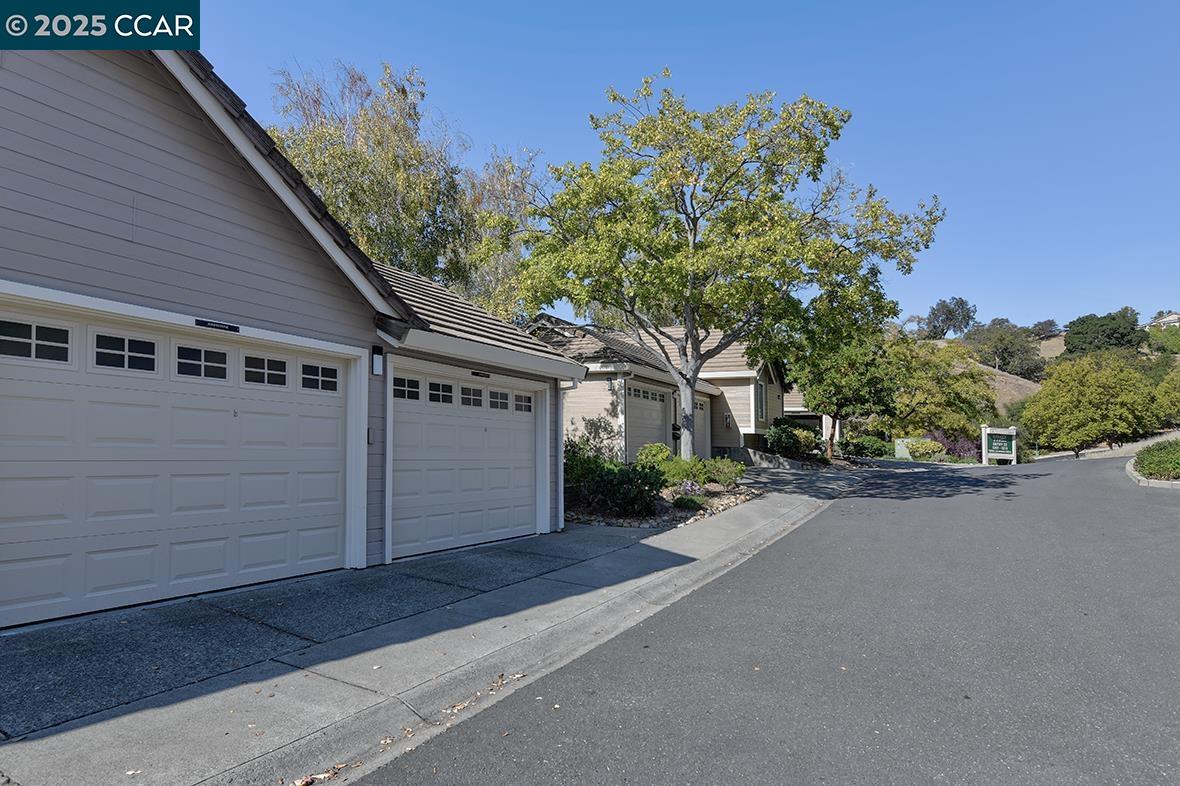 Photo #42: 41115798 Listing: Photo #42