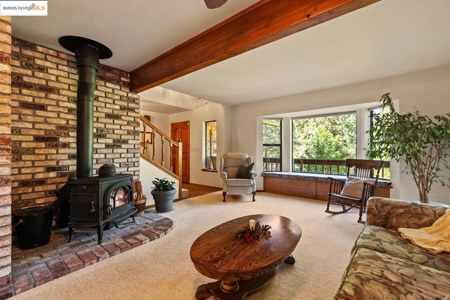 Detail Gallery Image 9 of 48 For 24181 Awahanee Rd., Sonora,  CA 95370 - 3 Beds | 2 Baths