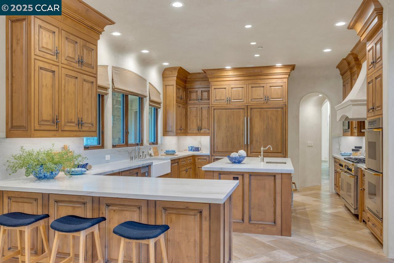 Detail Gallery Image 15 of 54 For 104 Muir Ln, Alamo,  CA 94507 - 5 Beds | 4/1 Baths