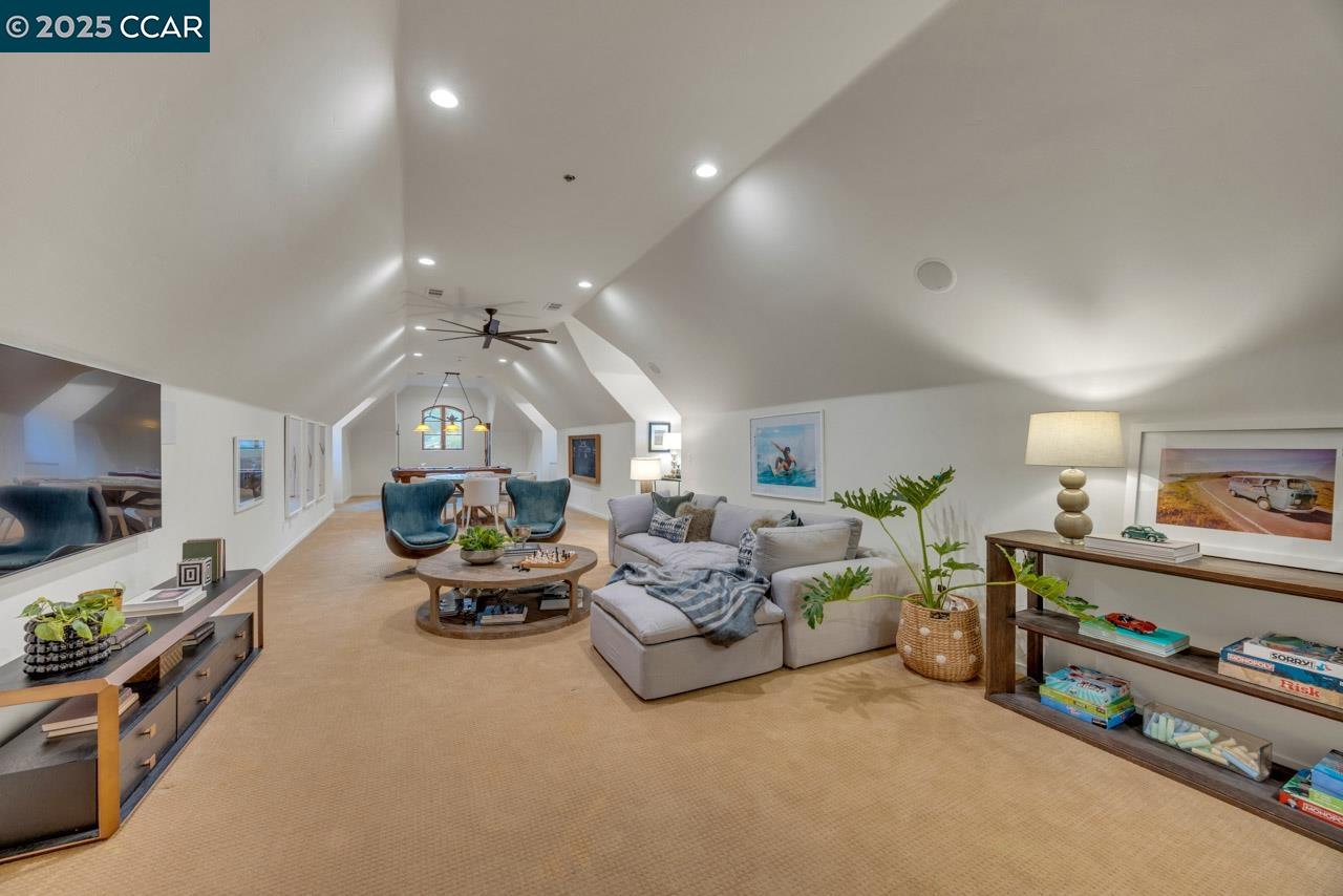 Detail Gallery Image 38 of 54 For 104 Muir Ln, Alamo,  CA 94507 - 5 Beds | 4/1 Baths