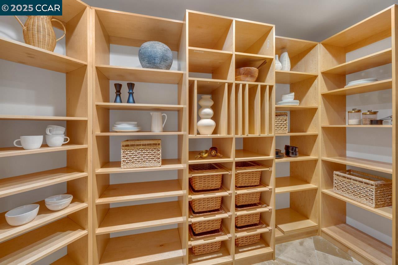 Detail Gallery Image 41 of 54 For 104 Muir Ln, Alamo,  CA 94507 - 5 Beds | 4/1 Baths