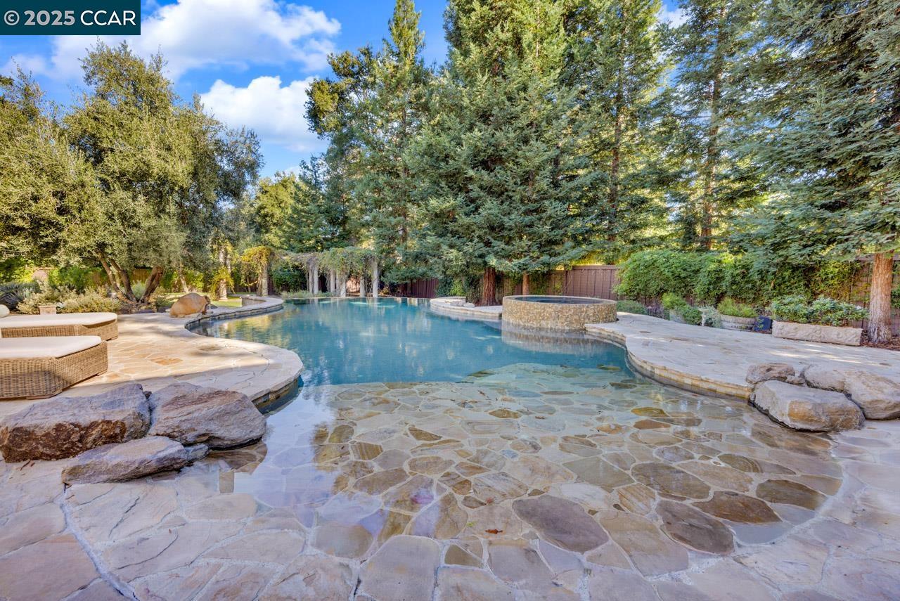 Detail Gallery Image 47 of 54 For 104 Muir Ln, Alamo,  CA 94507 - 5 Beds | 4/1 Baths