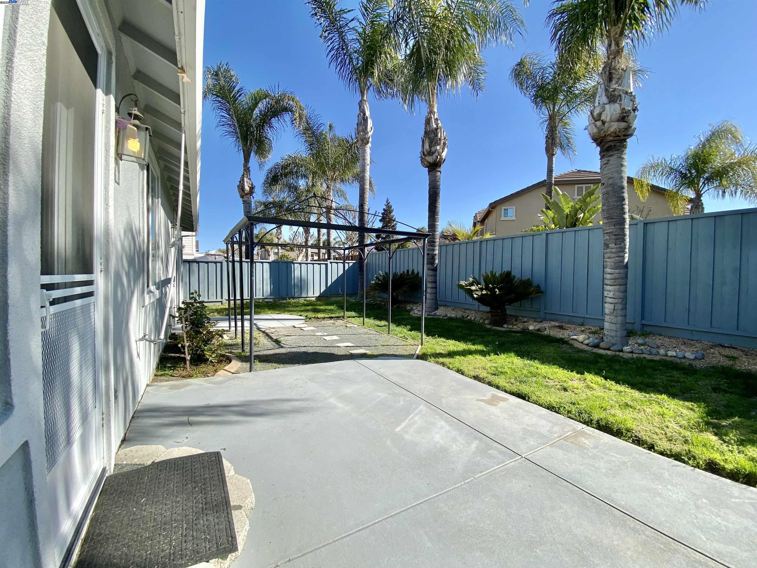 Detail Gallery Image 22 of 31 For 1896 Bankston Dr, Tracy,  CA 95304 - 4 Beds | 2 Baths