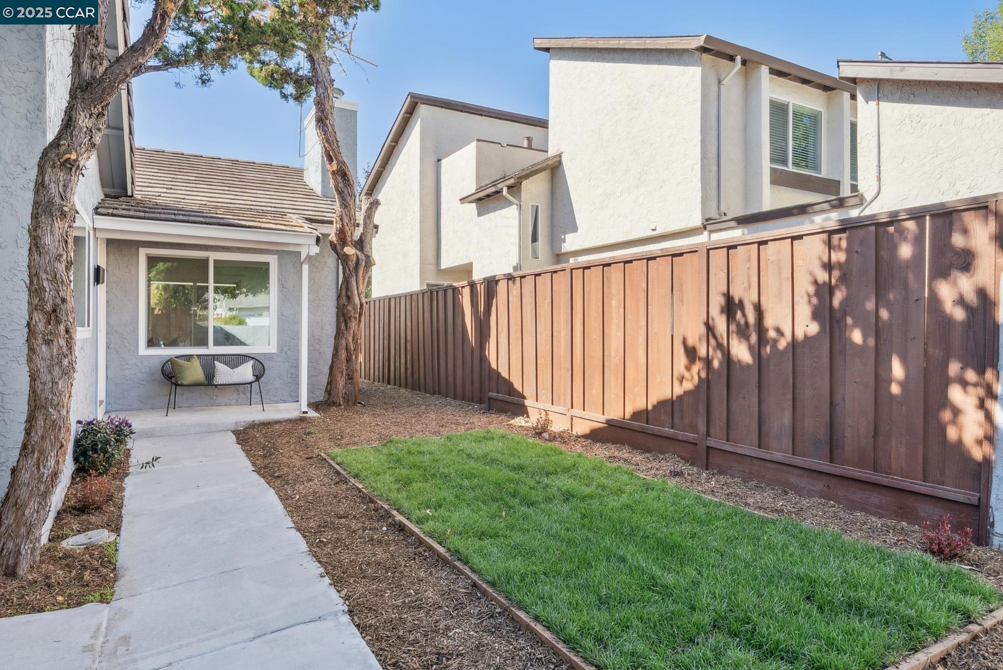 Detail Gallery Image 7 of 60 For 943 Matterhorn Court, Milpitas,  CA 95035-5456 - 2 Beds | 2 Baths