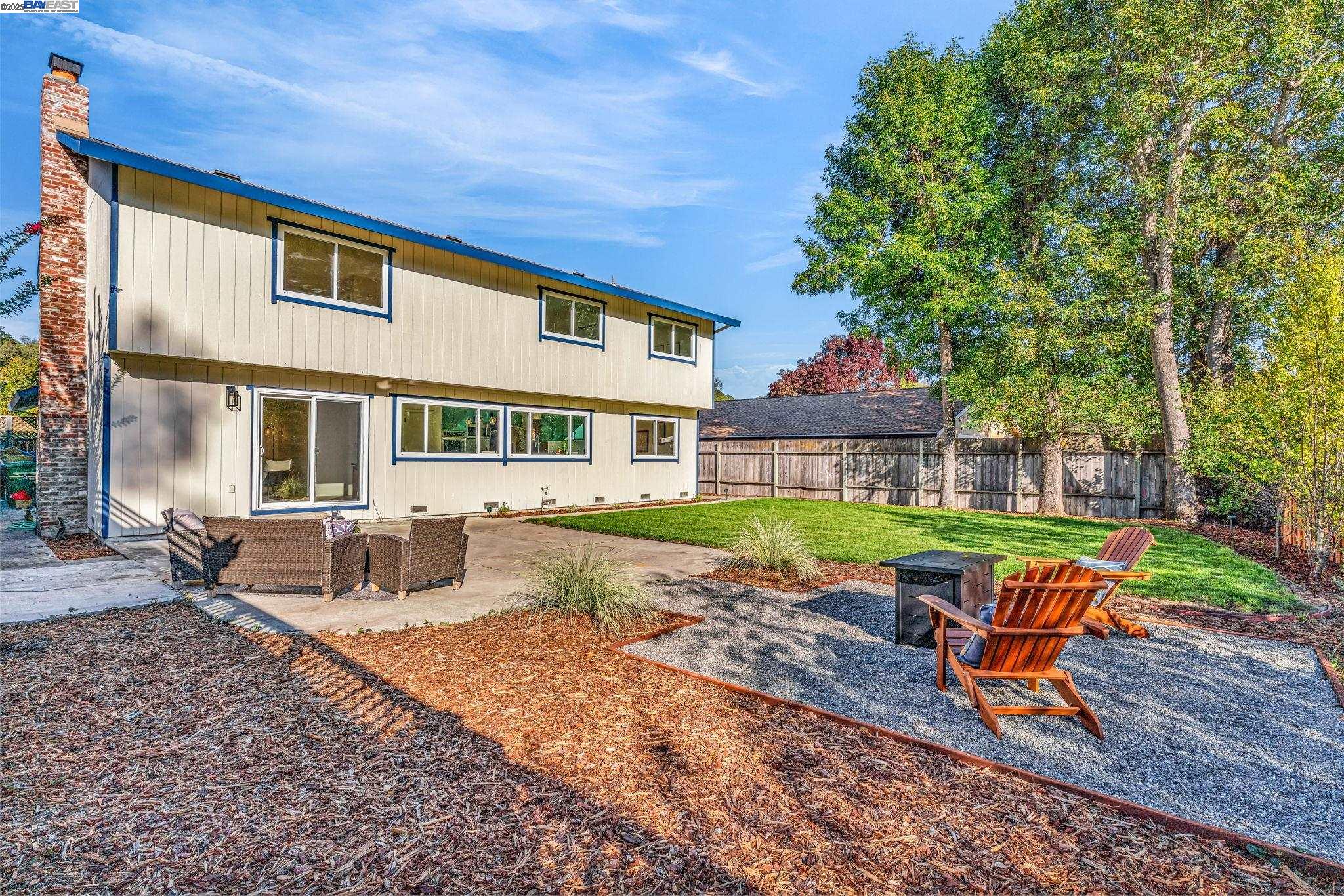 Detail Gallery Image 25 of 57 For 508 San Marin Dr, Novato,  CA 94945 - 4 Beds | 2/1 Baths