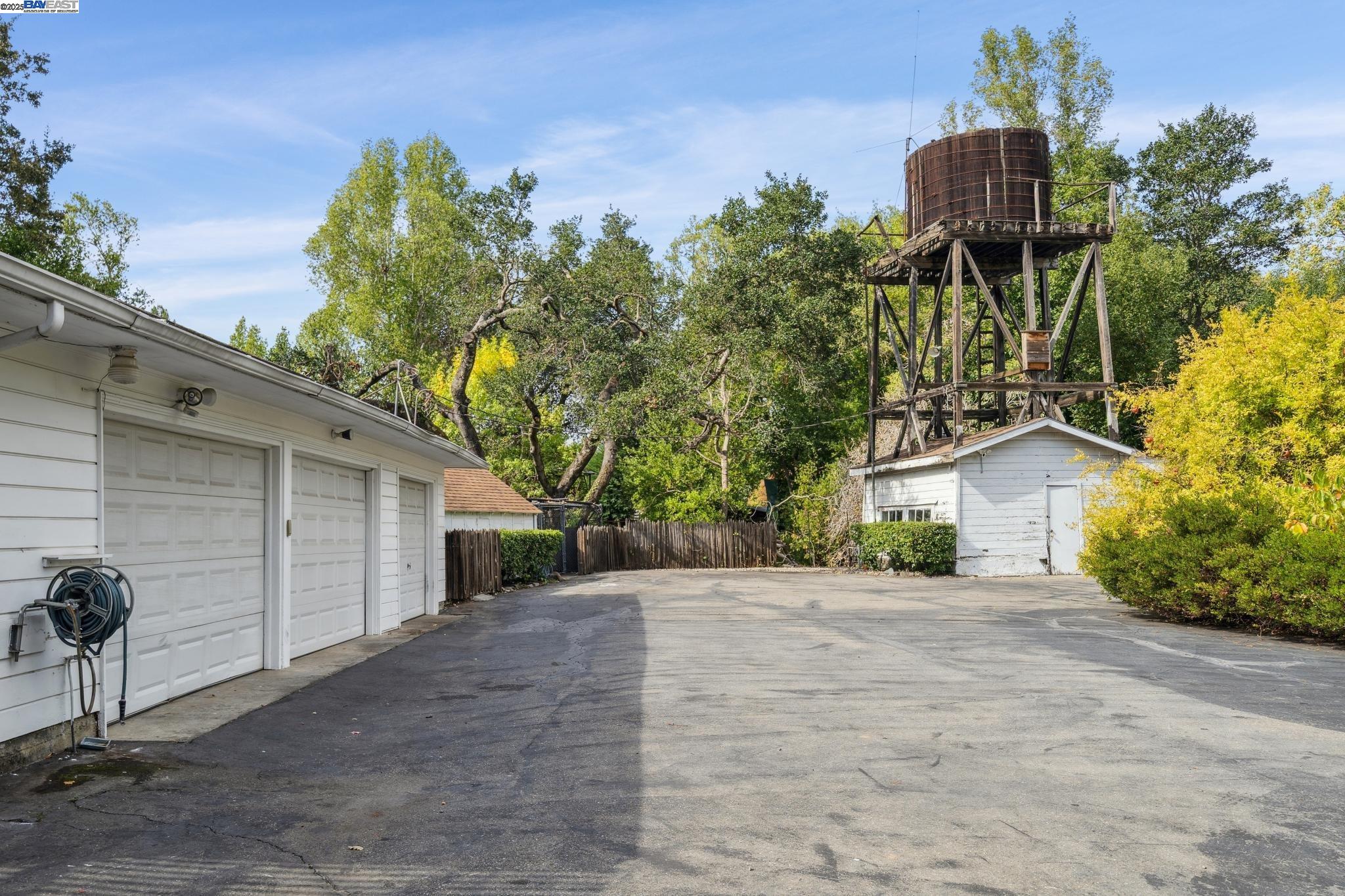 Detail Gallery Image 56 of 60 For 175 Richard Ln, Walnut Creek,  CA 94595 - – Beds | – Baths