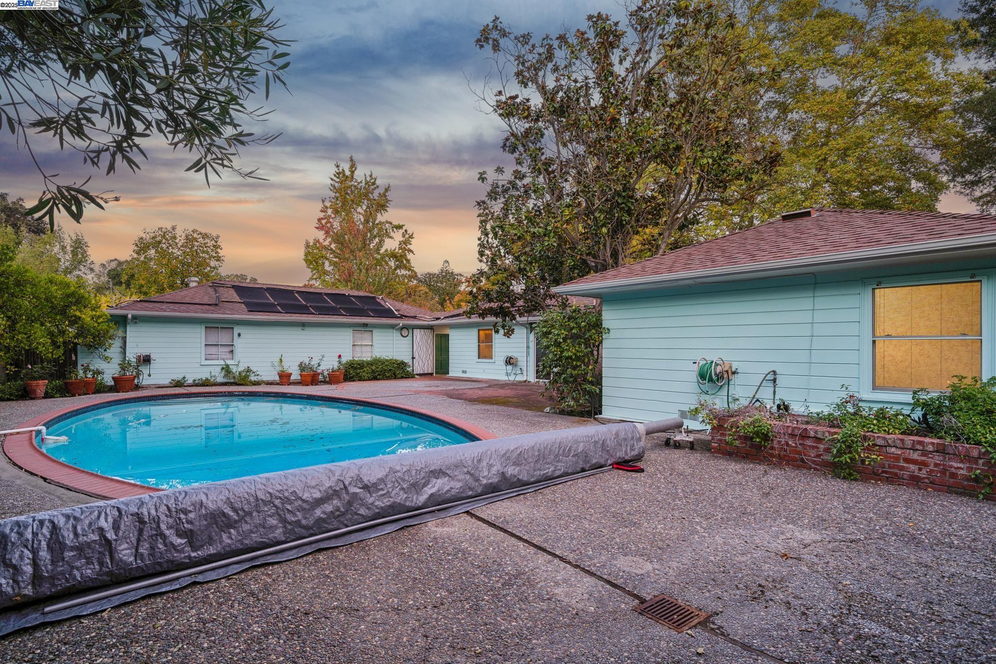 Detail Gallery Image 9 of 60 For 175 Richard Ln, Walnut Creek,  CA 94595 - – Beds | – Baths