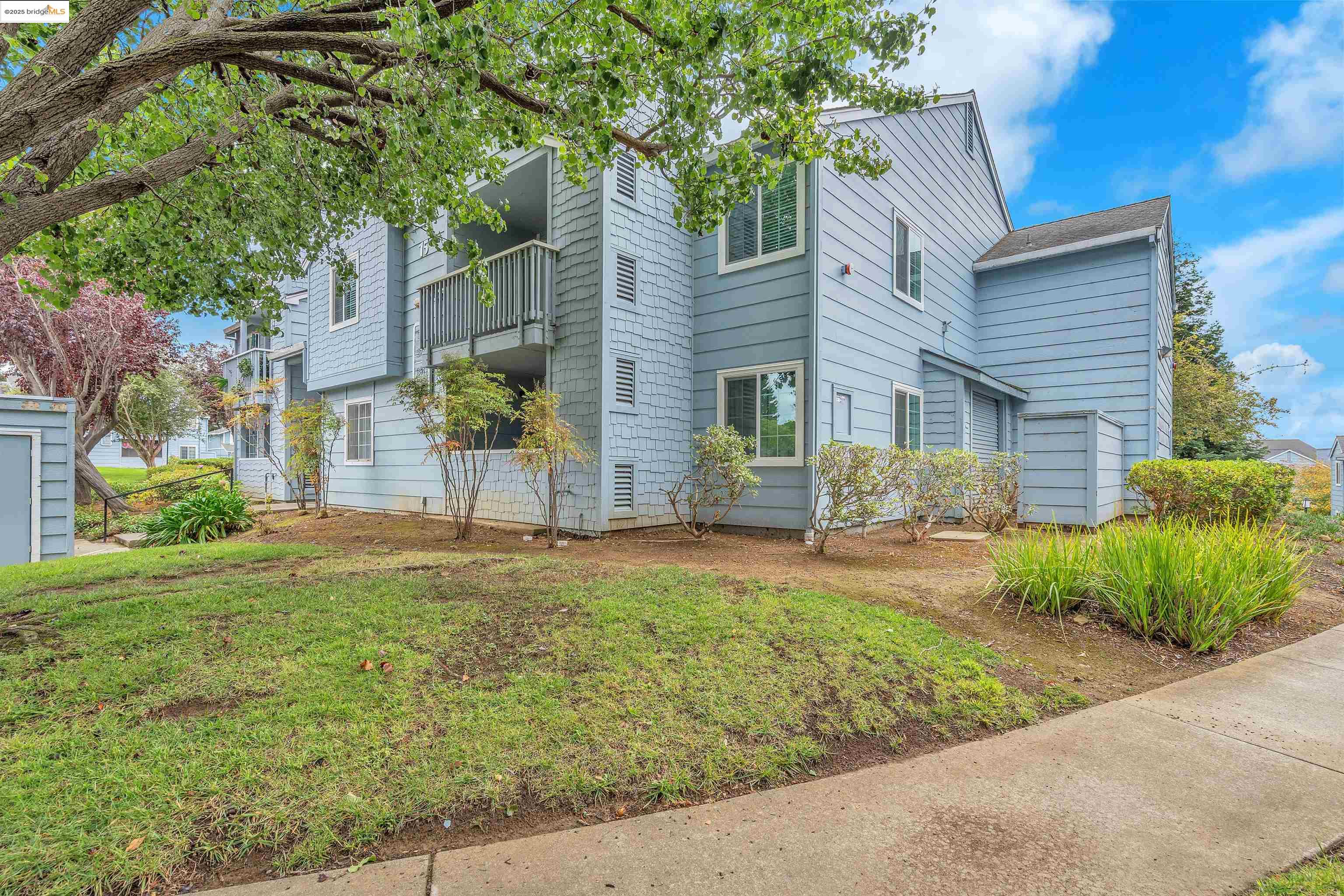 Detail Gallery Image 24 of 28 For 367 Lighthouse Dr, Vallejo,  CA 94590 - 2 Beds | 2 Baths