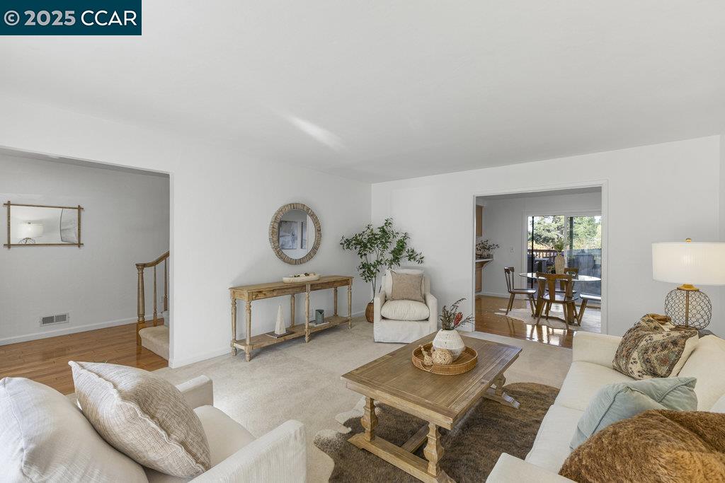 Detail Gallery Image 7 of 44 For 1008 Rachele Rd, Walnut Creek,  CA 94597 - 4 Beds | 2/1 Baths