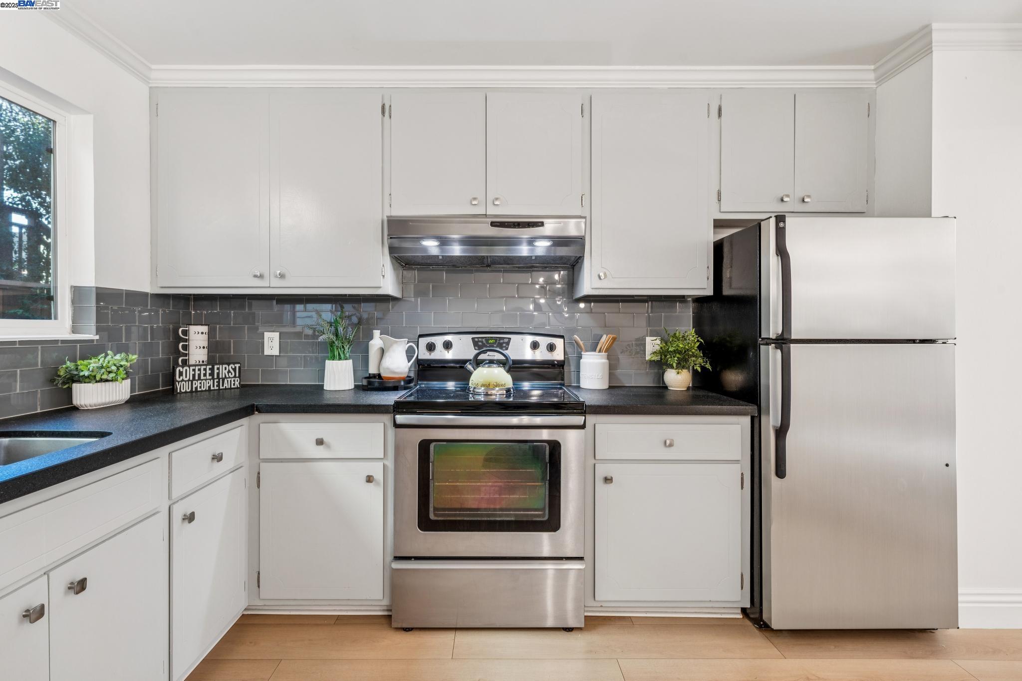 Photo #10: 41115845 Listing: Photo #10