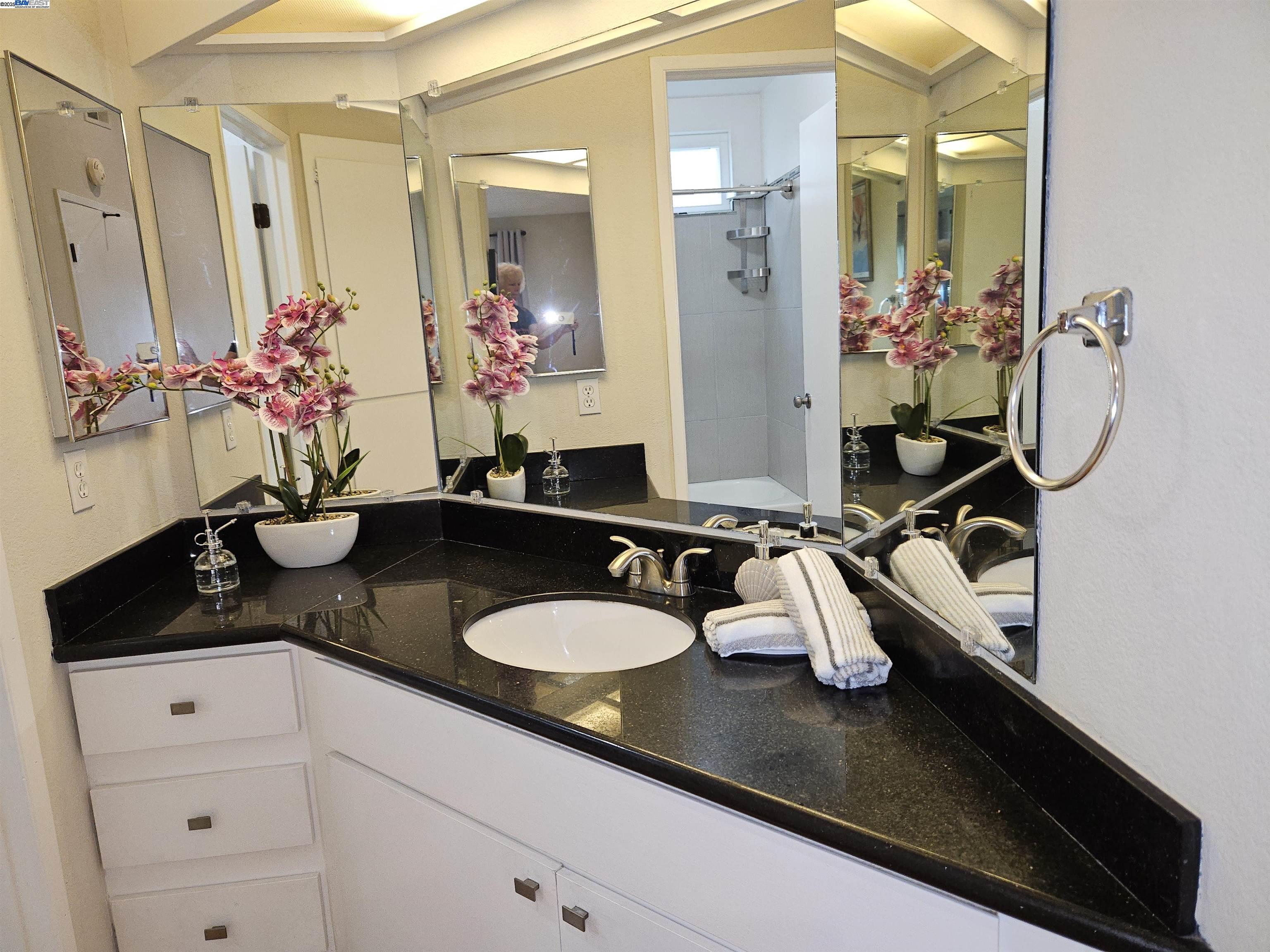 Photo #13: 41115851 Listing: Photo #13