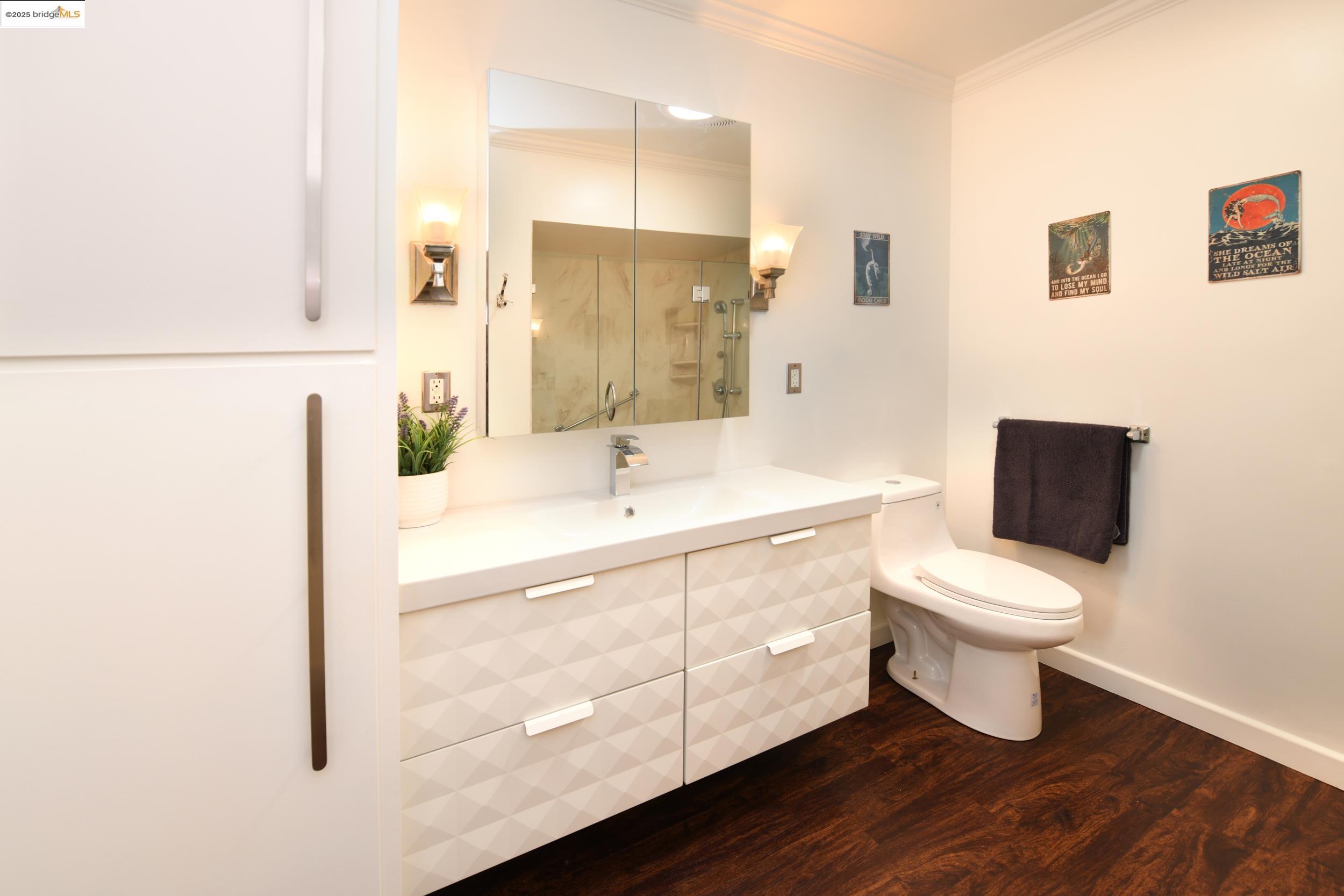 Detail Gallery Image 20 of 51 For 1910 Skycrest Dr #5,  Walnut Creek,  CA 94595 - 2 Beds | 1 Baths