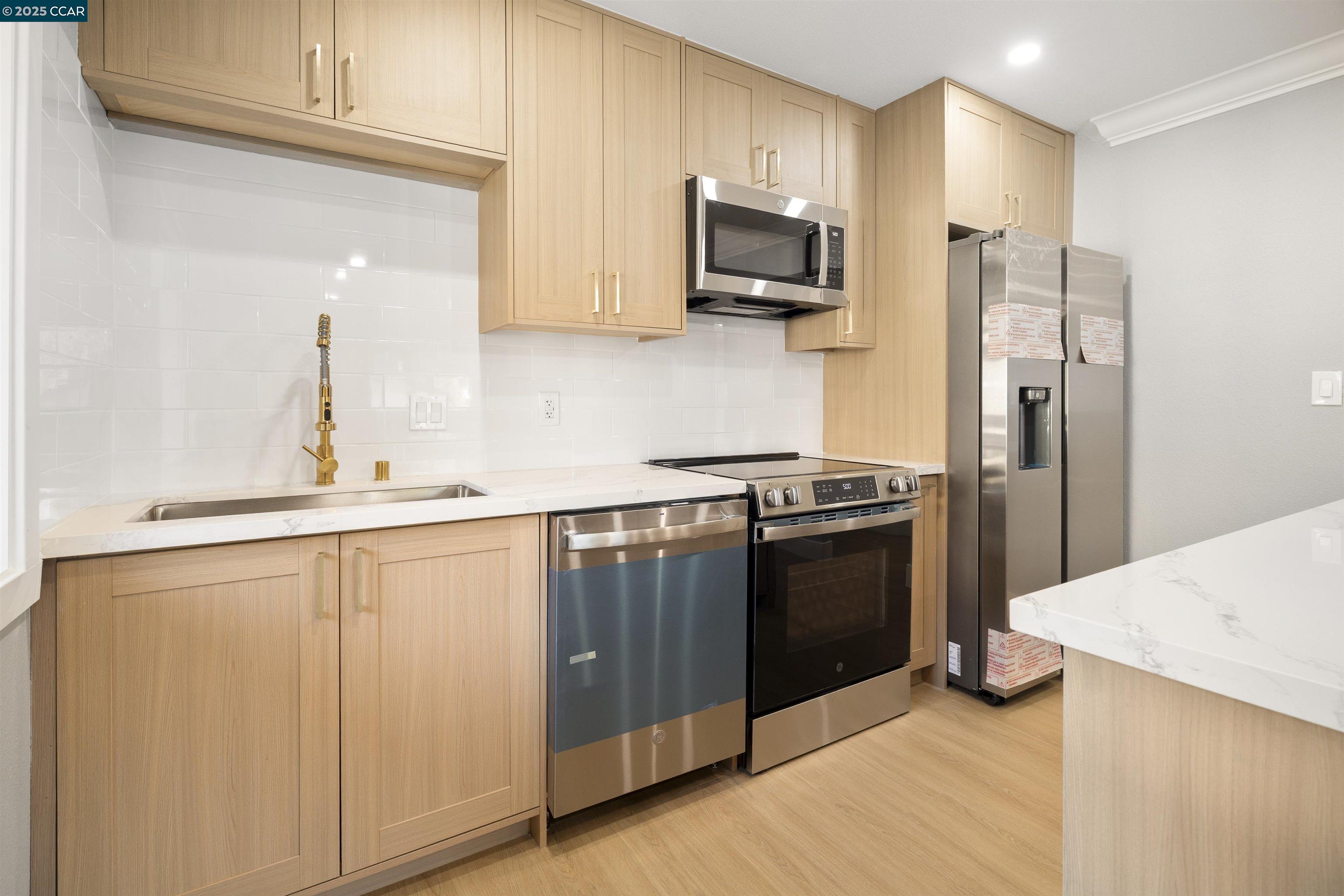 Photo #1: 41115859 Listing: Photo #1