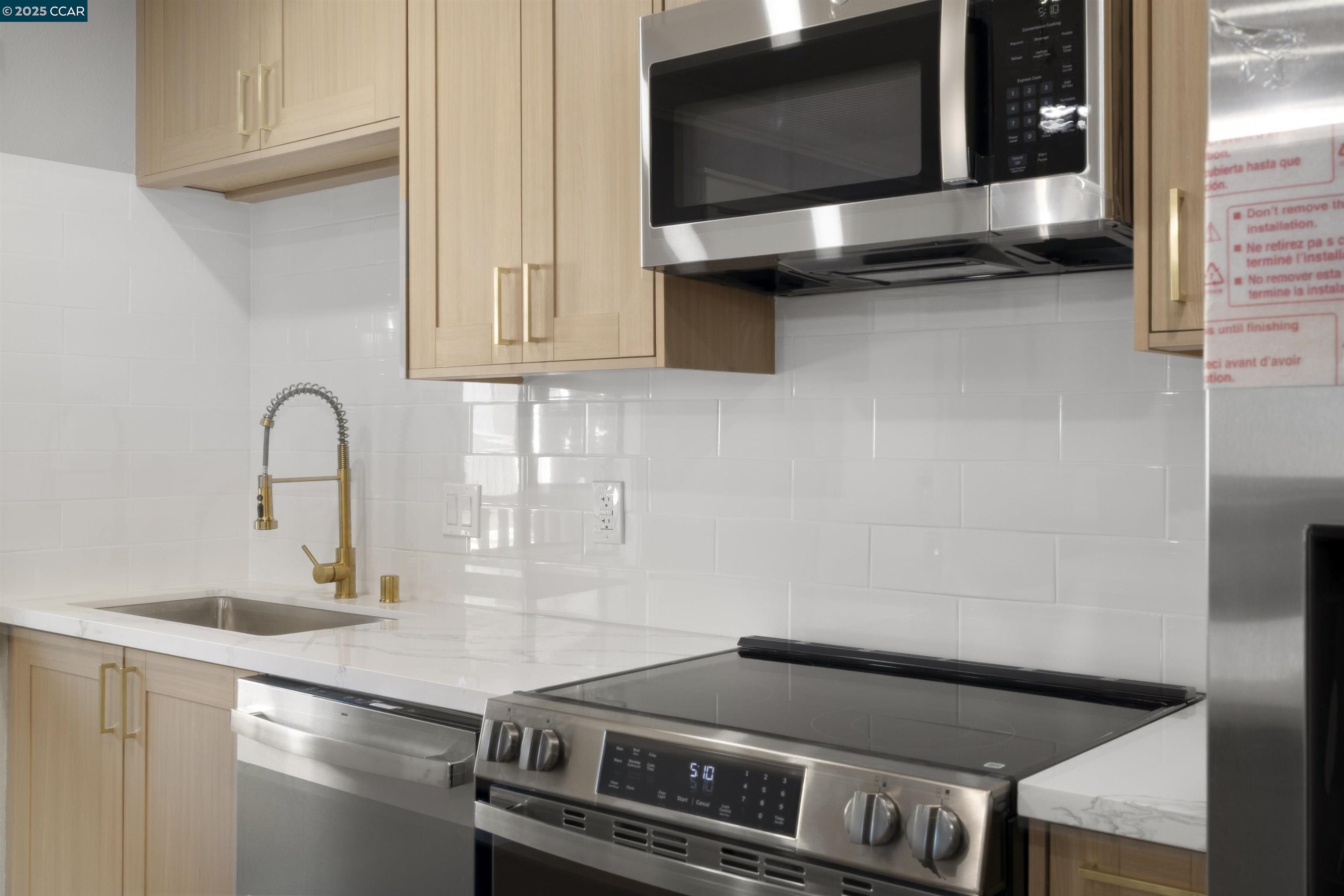 Photo #12: 41115859 Listing: Photo #12