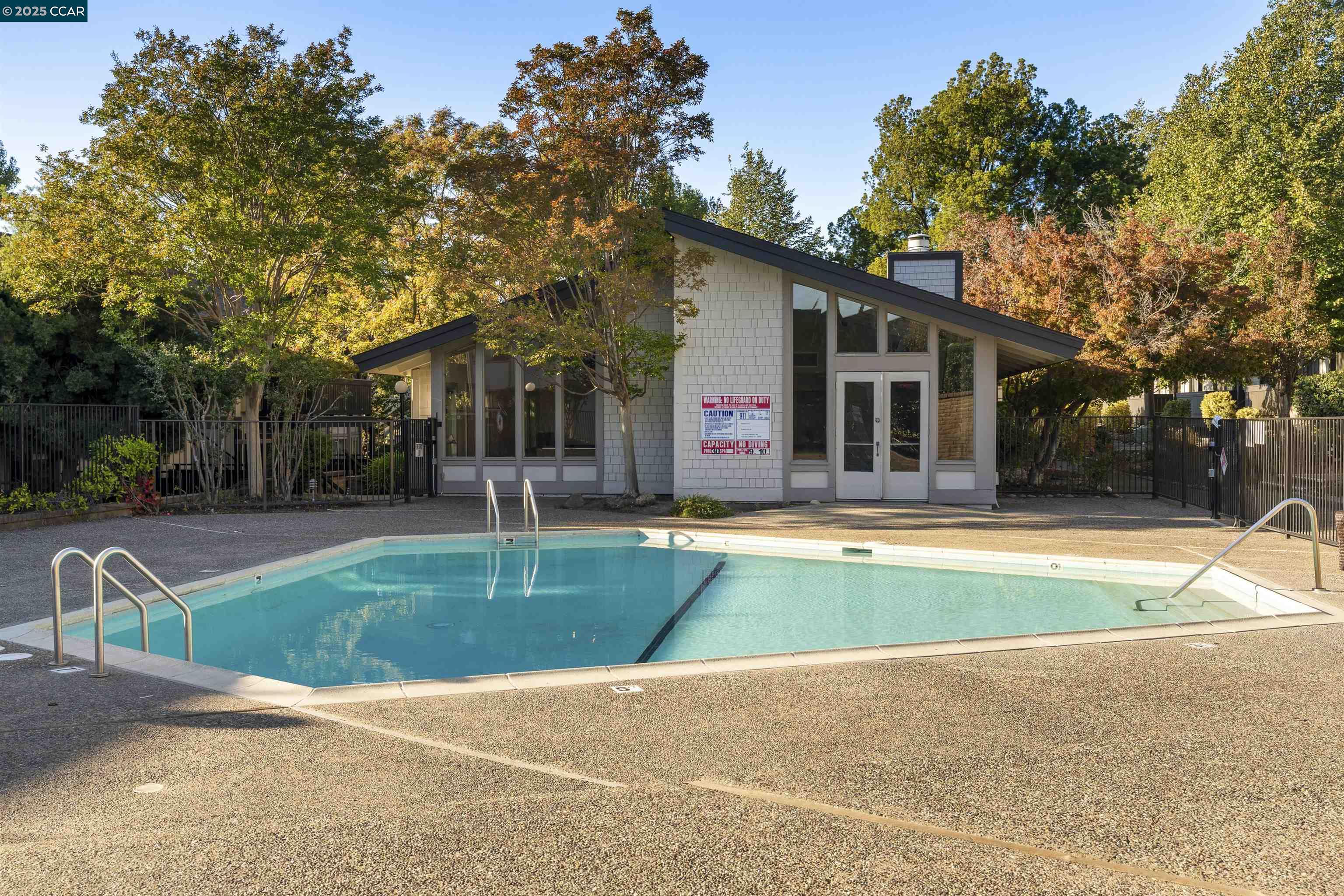 Photo #21: 41115859 Listing: Photo #21