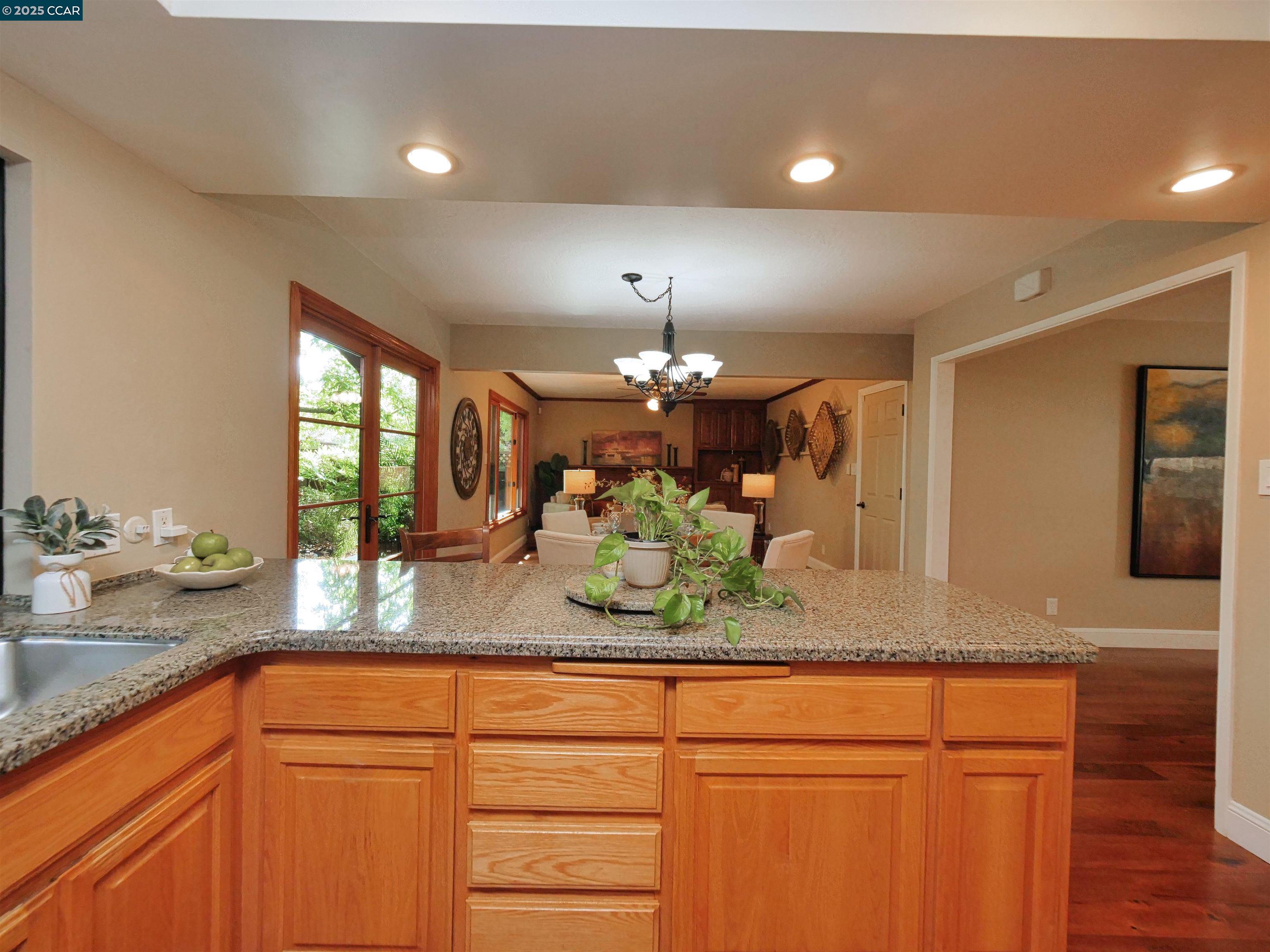 Detail Gallery Image 18 of 60 For 1024 Bermuda Drive, Concord,  CA 94518 - 4 Beds | 2 Baths