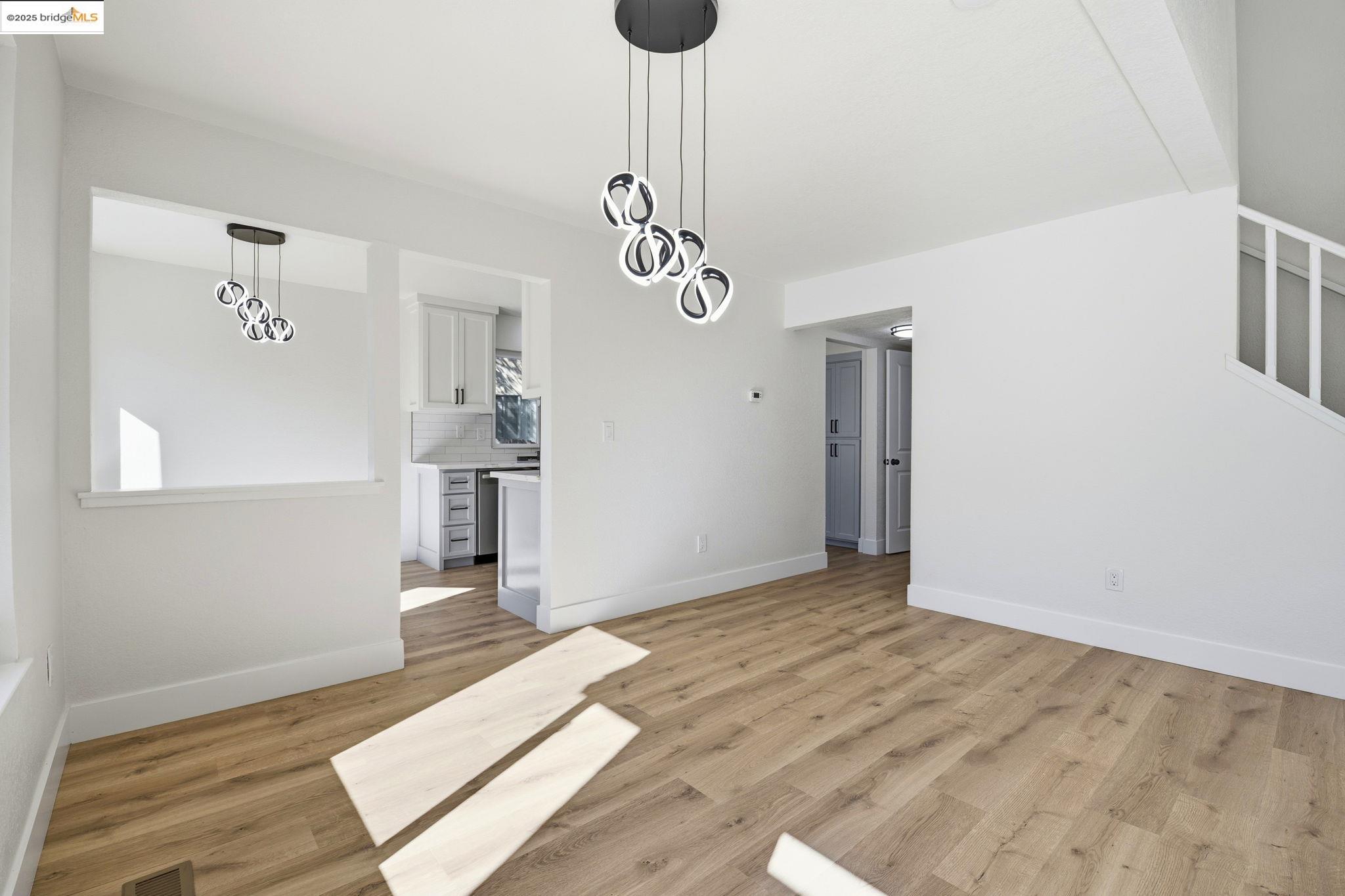 Detail Gallery Image 17 of 39 For 1486 Waverly Way, Pittsburg,  CA 94565 - 4 Beds | 2/1 Baths