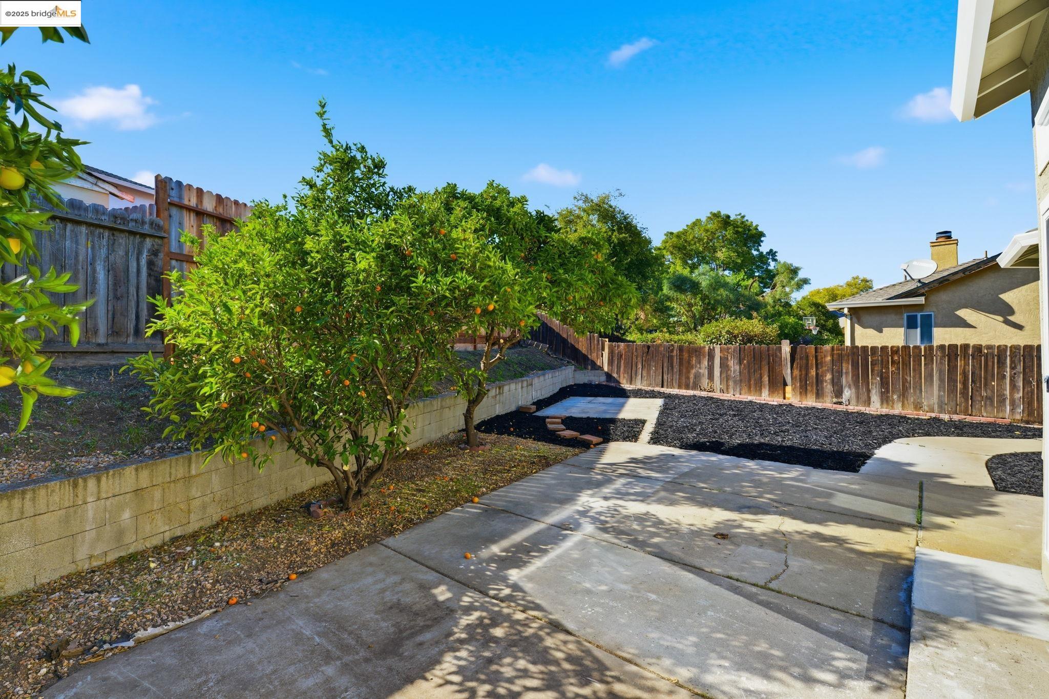 Detail Gallery Image 36 of 39 For 1486 Waverly Way, Pittsburg,  CA 94565 - 4 Beds | 2/1 Baths