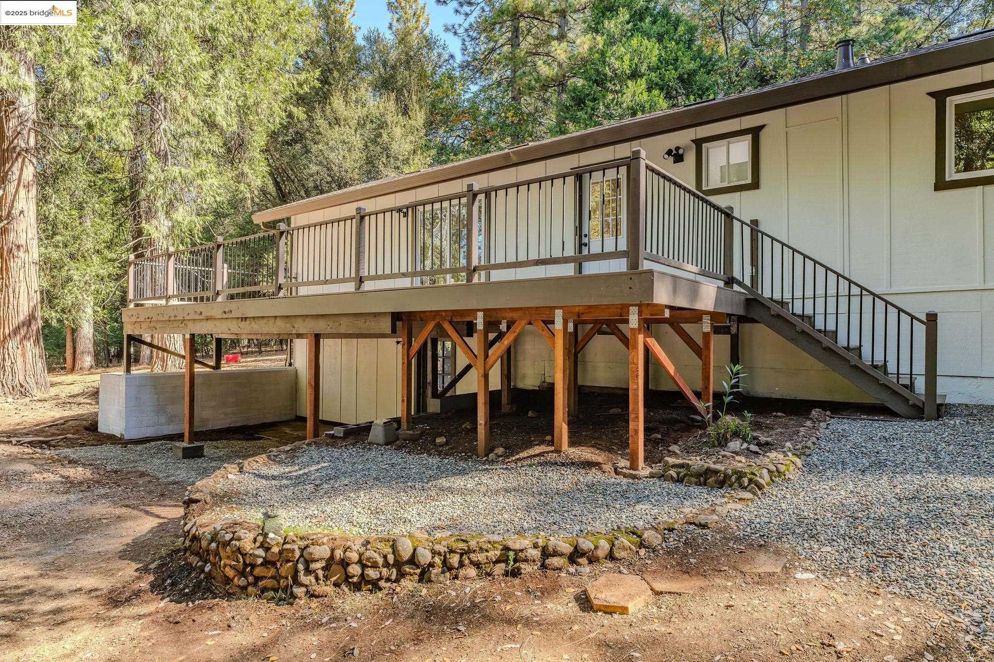 Detail Gallery Image 26 of 34 For 23656 Lightning Ln, Pioneer,  CA 95666 - 3 Beds | 2 Baths