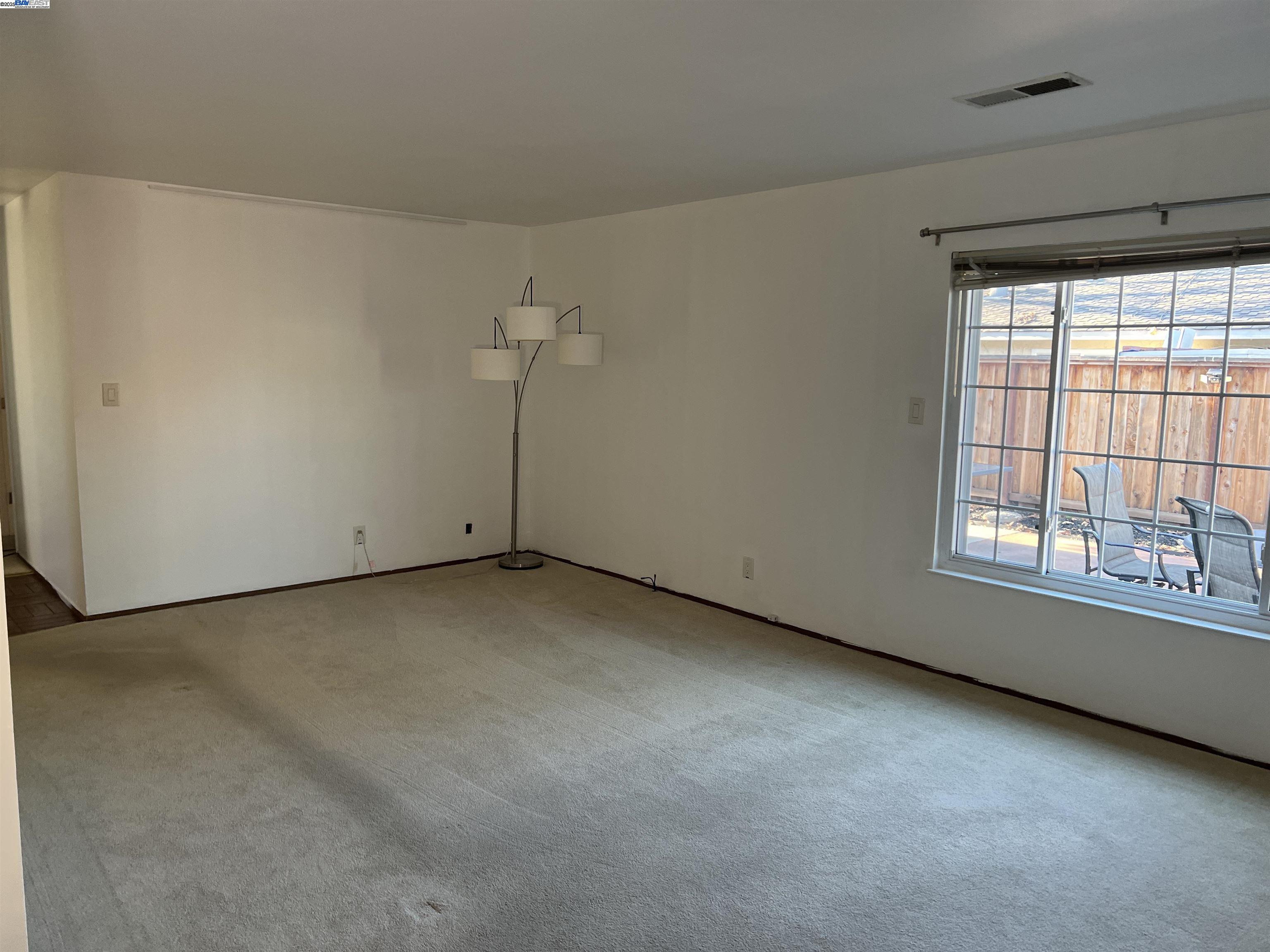 Detail Gallery Image 31 of 52 For 2459 Jamaica Way, San Leandro,  CA 94577 - 4 Beds | 2 Baths