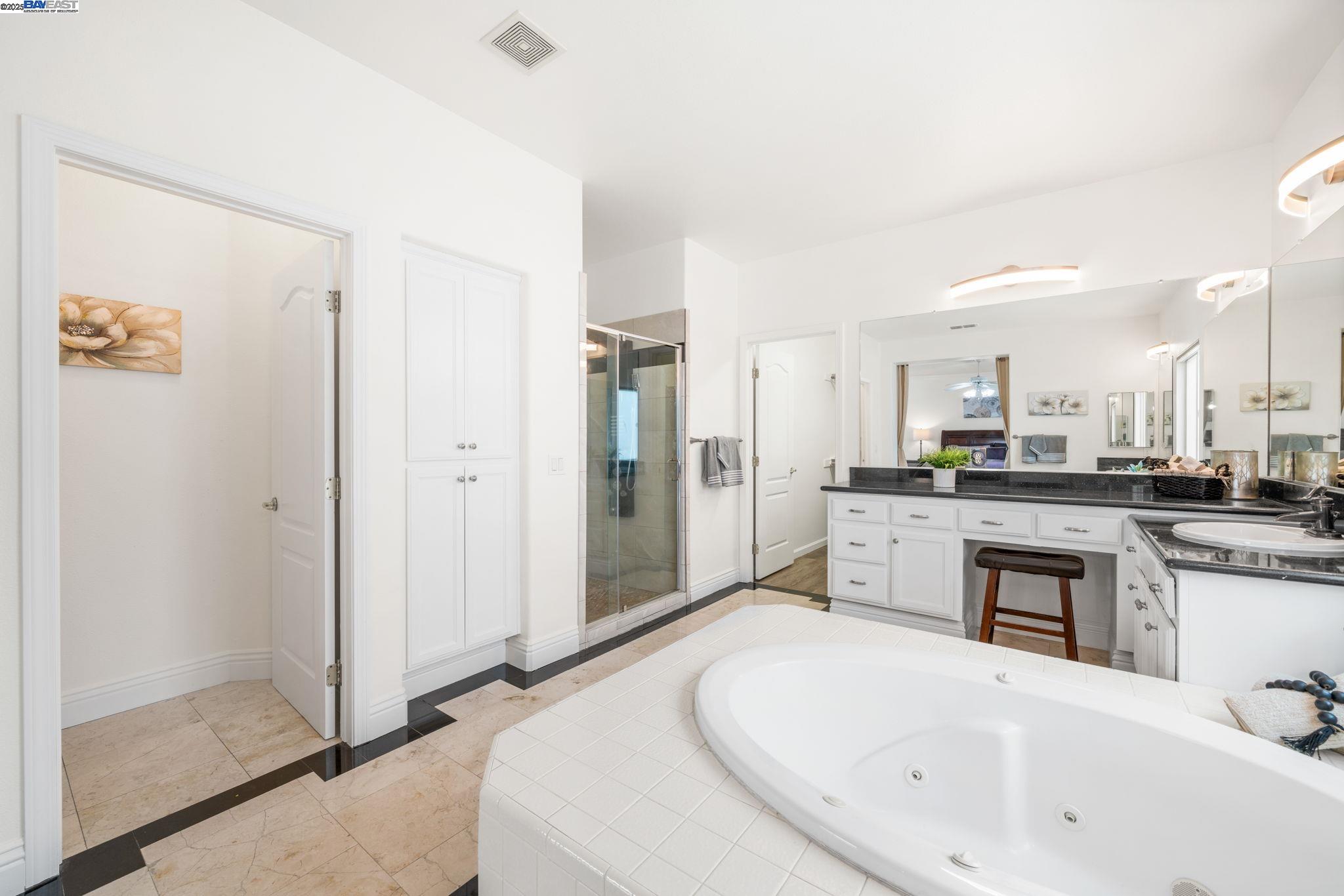 Detail Gallery Image 42 of 60 For 1531 Riverview Ave, Tracy,  CA 95377 - 5 Beds | 4 Baths