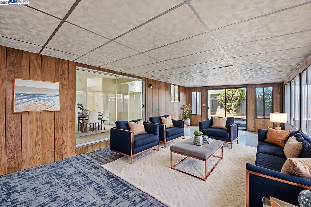 Detail Gallery Image 11 of 26 For 14544 Tiburon Rd, San Leandro,  CA 94577 - 5 Beds | 2 Baths