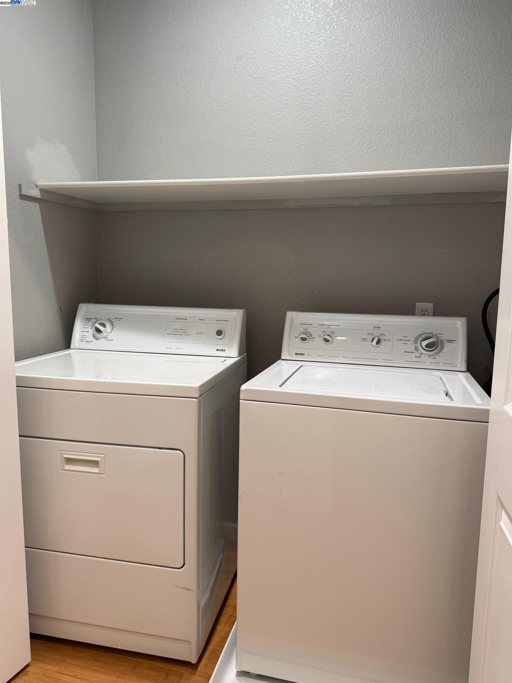 Detail Gallery Image 8 of 20 For 1230 Sutter Creek Ln, San Ramon,  CA 94583 - 2 Beds | 2/1 Baths