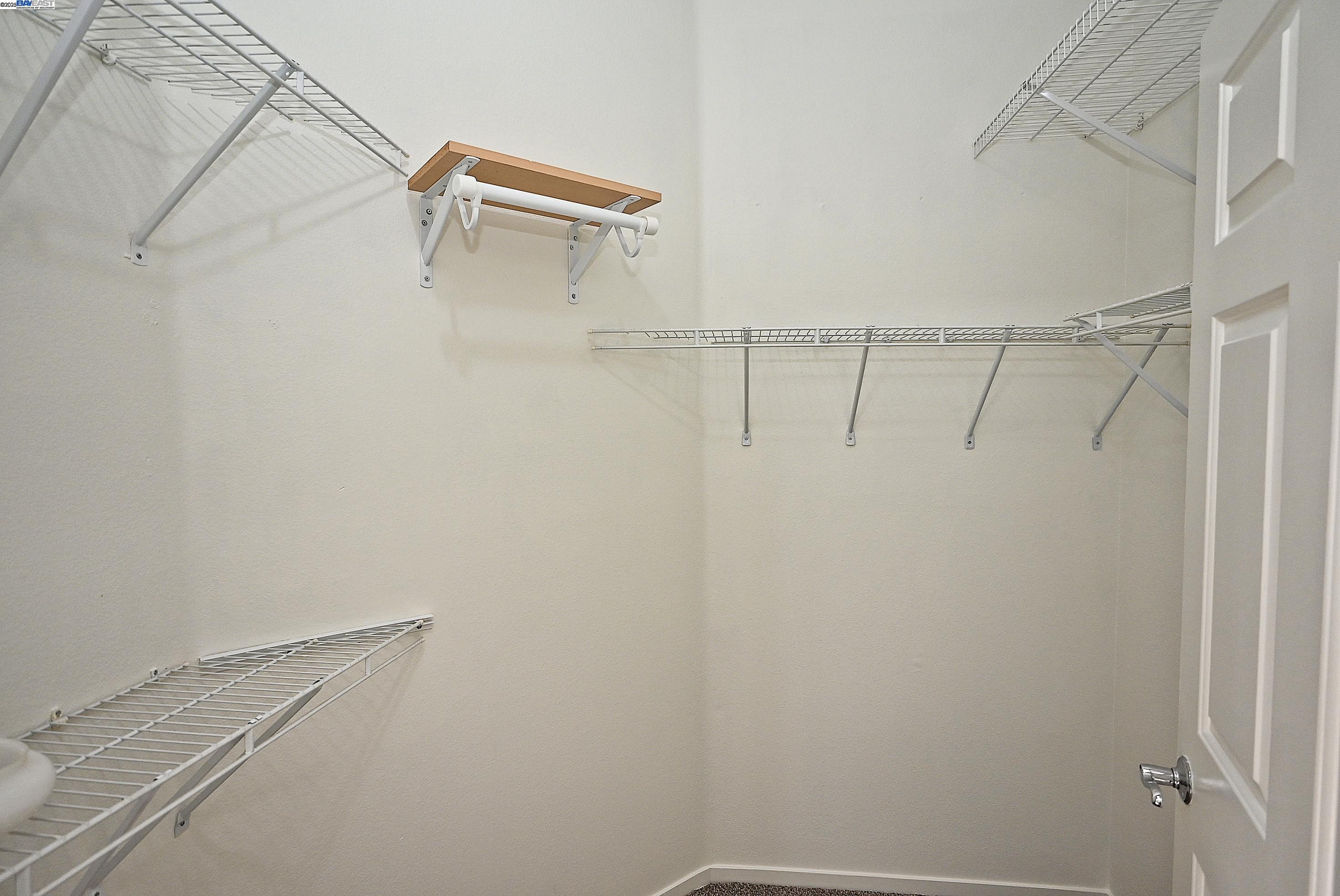 Detail Gallery Image 20 of 31 For 280 Caldecott Ln #221,  Oakland,  CA 94618 - 1 Beds | 1 Baths